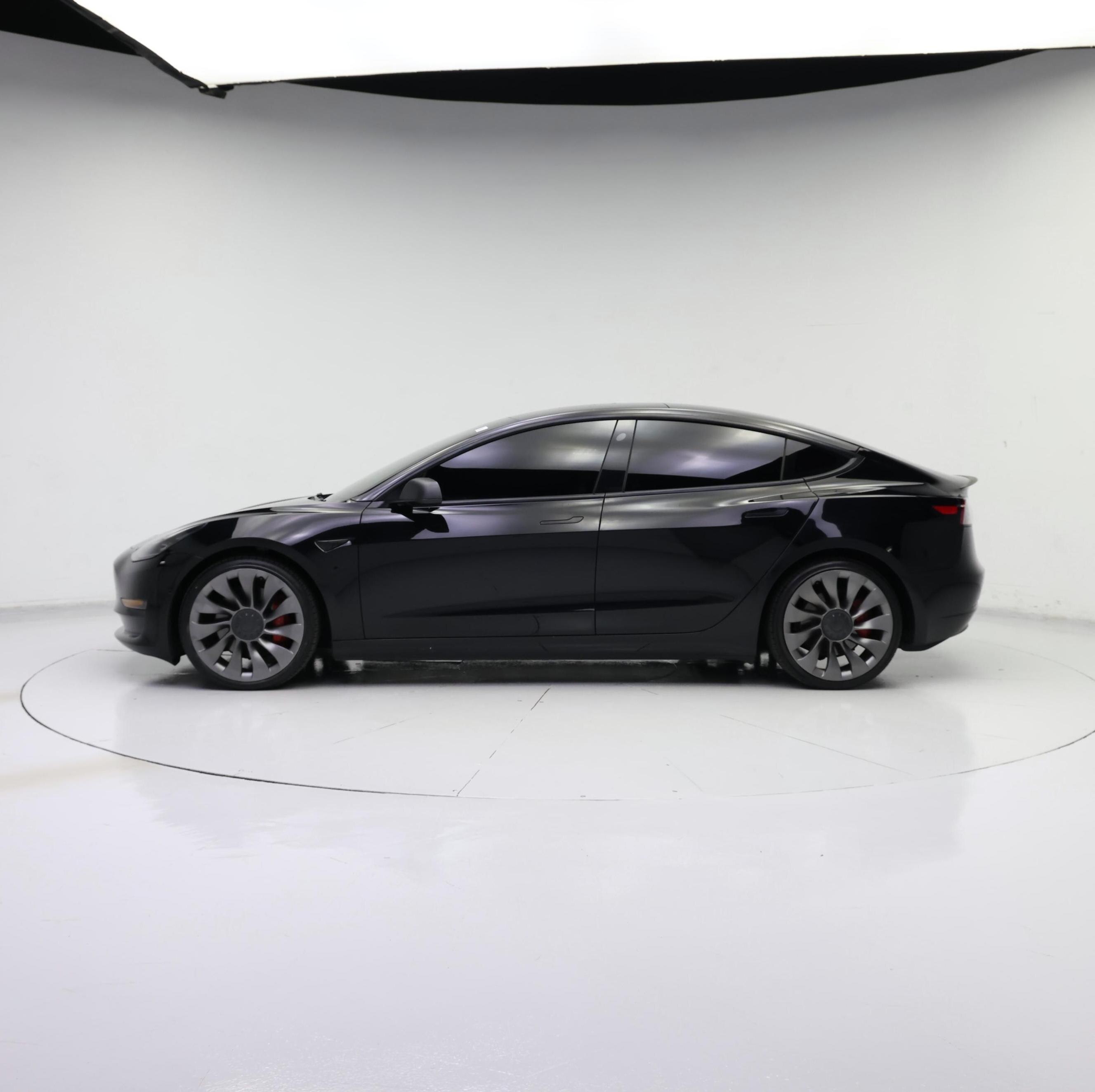 Thumbnail: 2021 Tesla Model 3 - 3