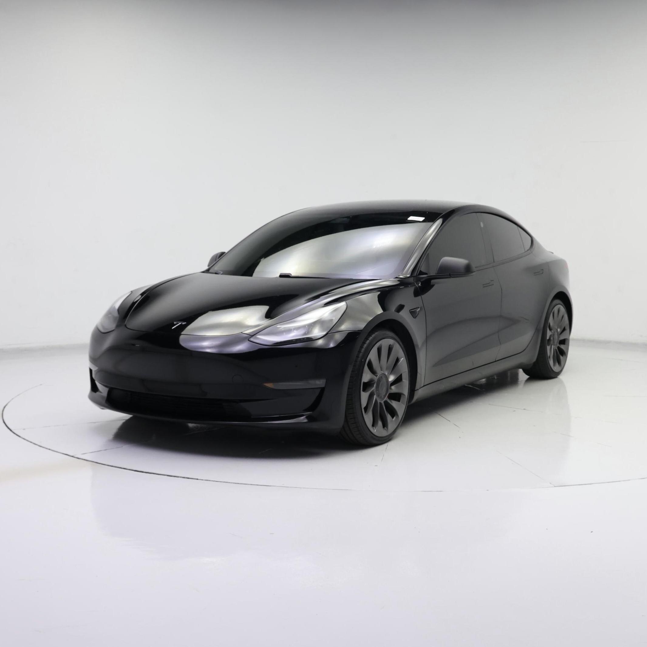 Thumbnail: 2021 Tesla Model 3 - 4