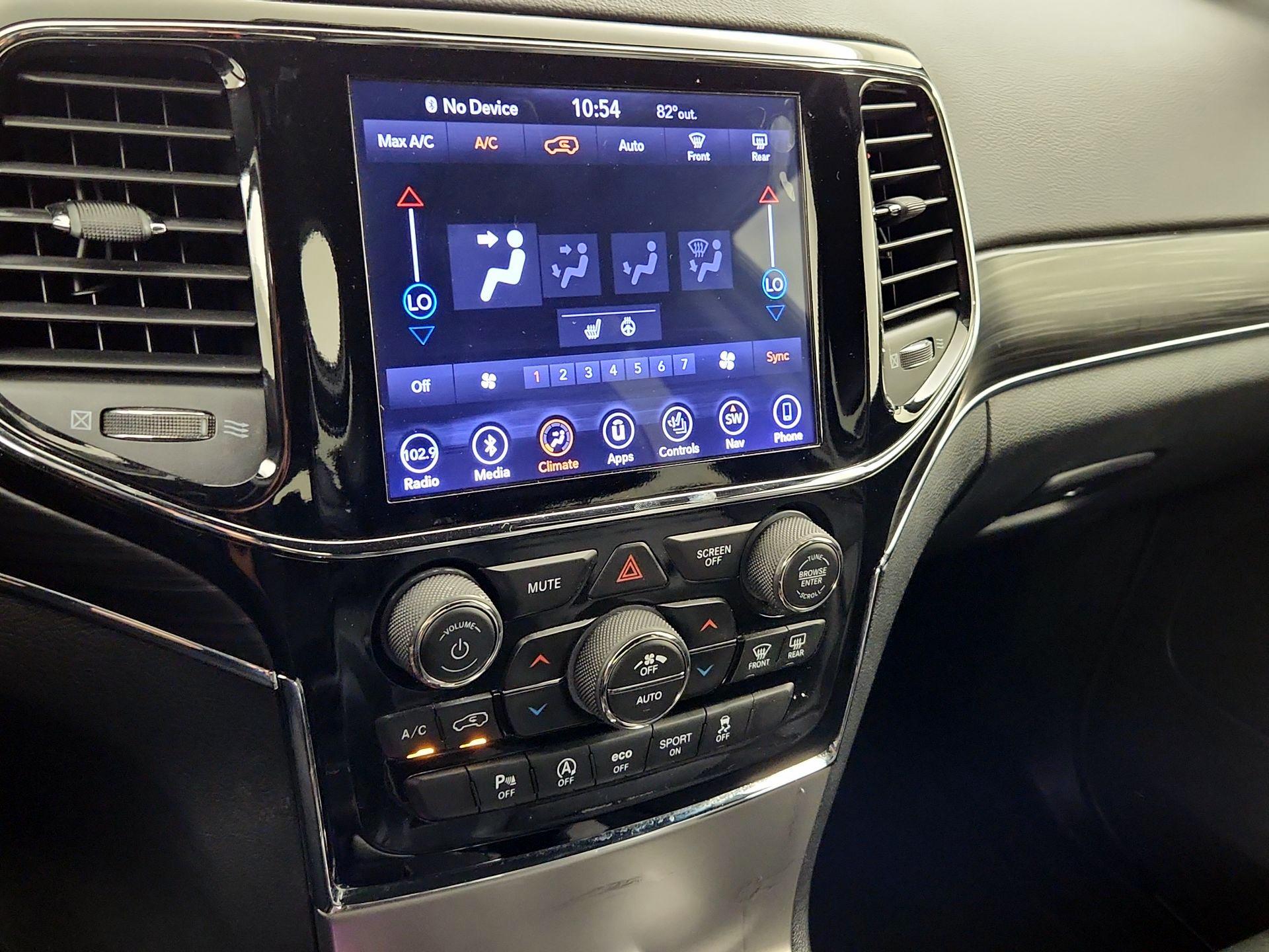 Thumbnail: 2019 Jeep Grand Cherokee - 17
