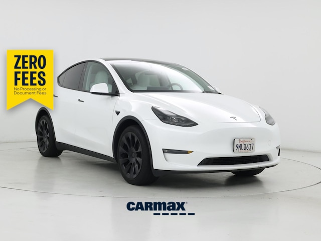 White 2024 Tesla Model Y Long Range AWD SUV / Crossover All-Wheel Drive Automatic