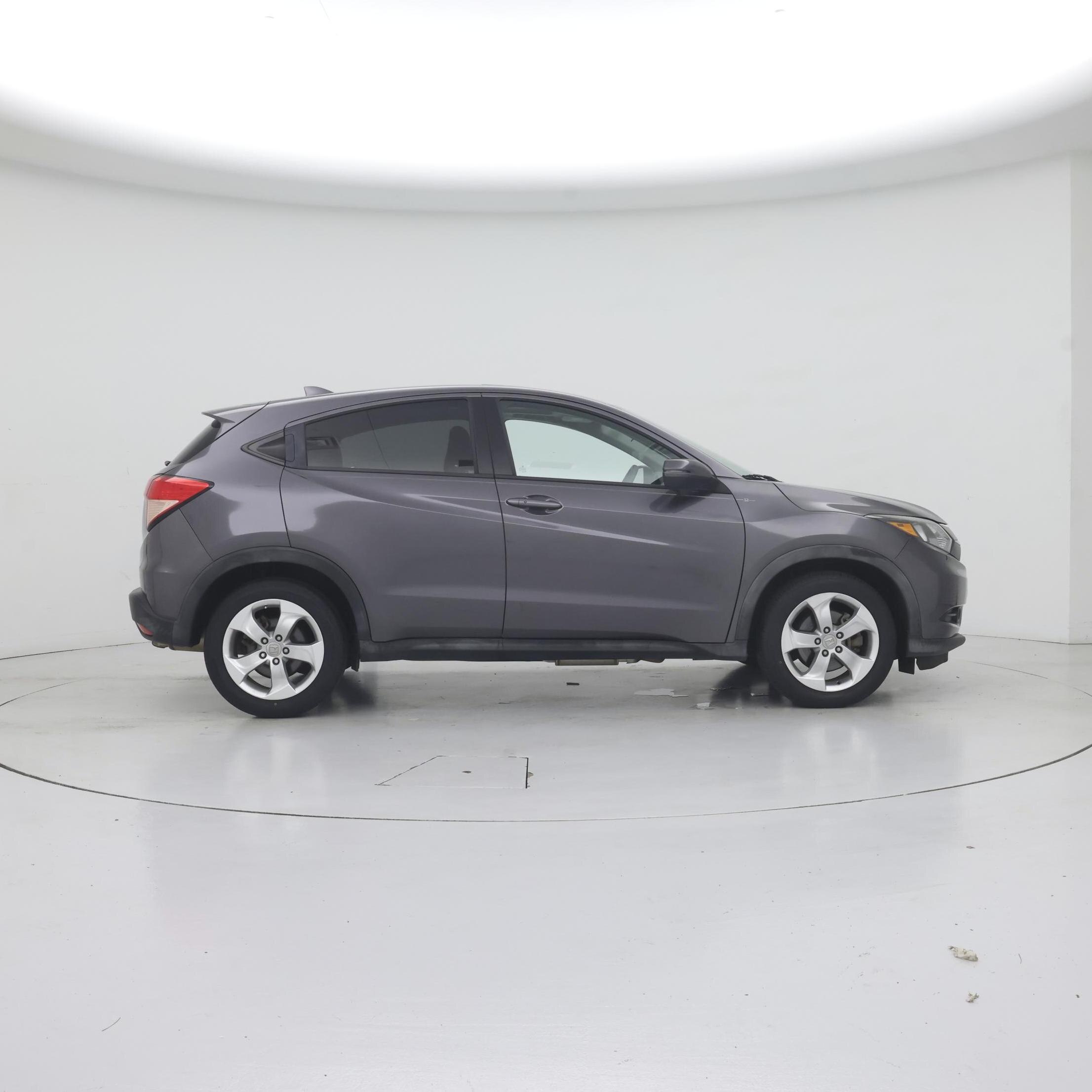 Thumbnail: 2016 Honda HR-V - 7