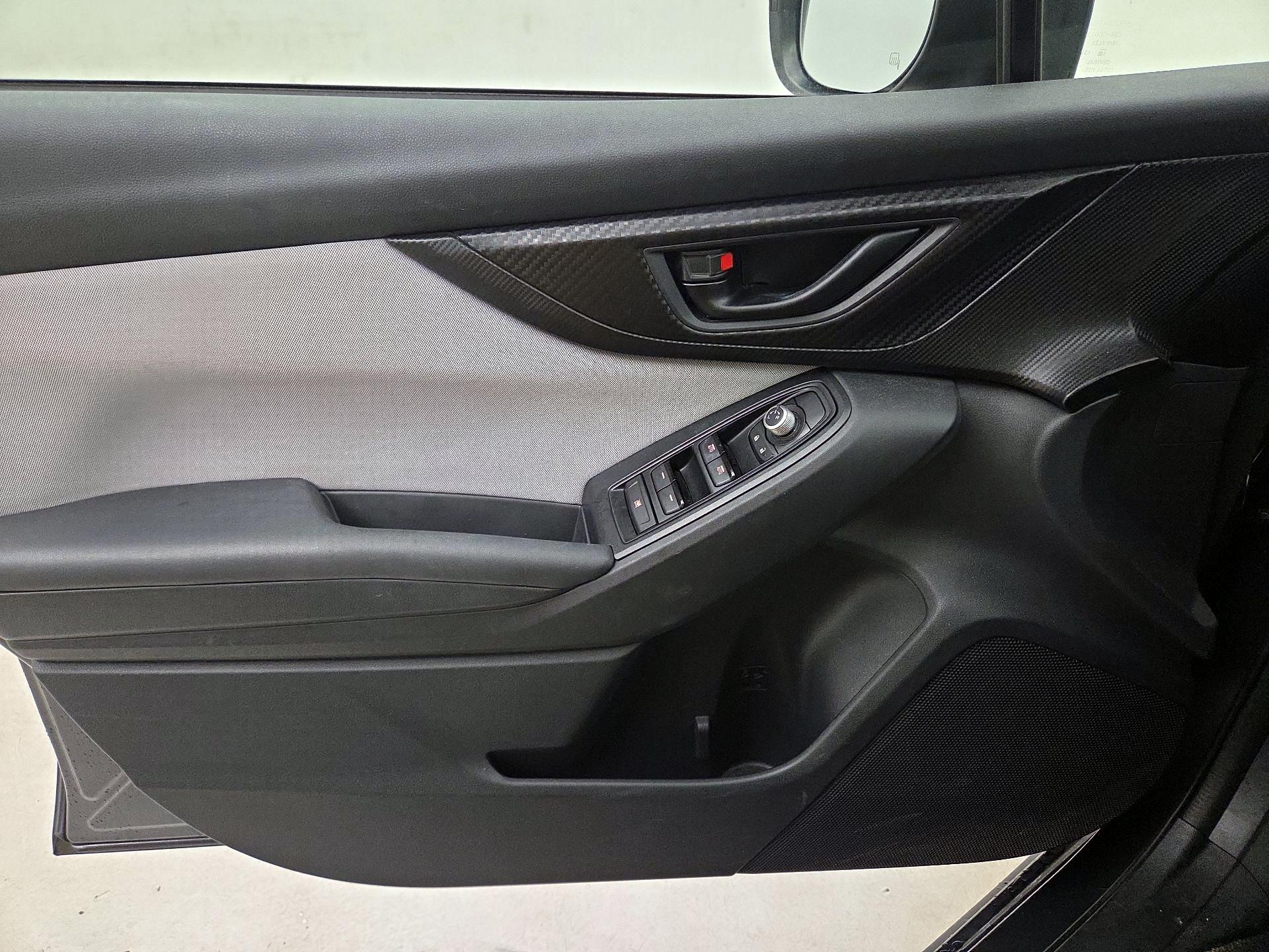 Thumbnail: 2020 Subaru Crosstrek - 12