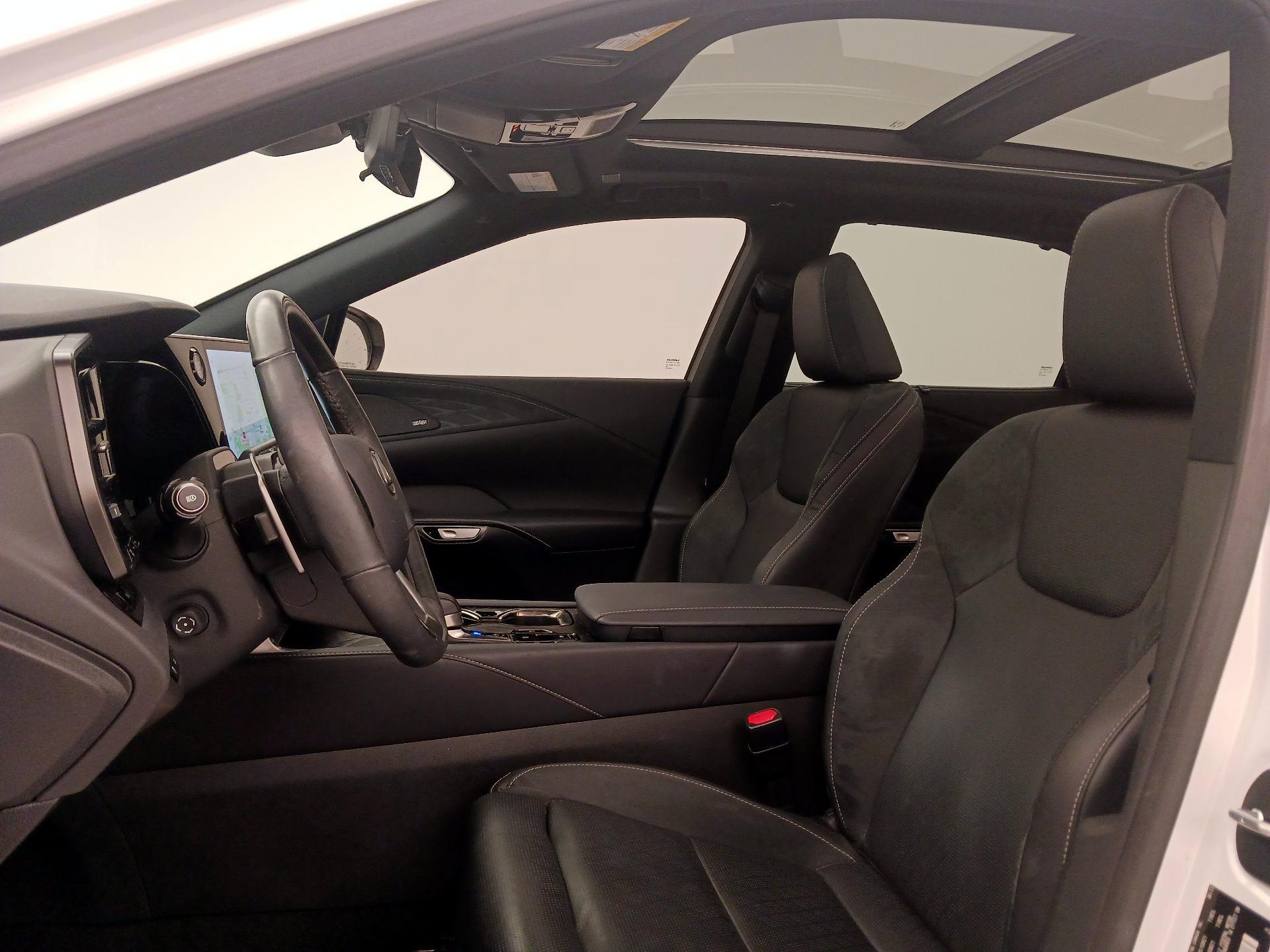 Thumbnail: 2023 Lexus RX - 20