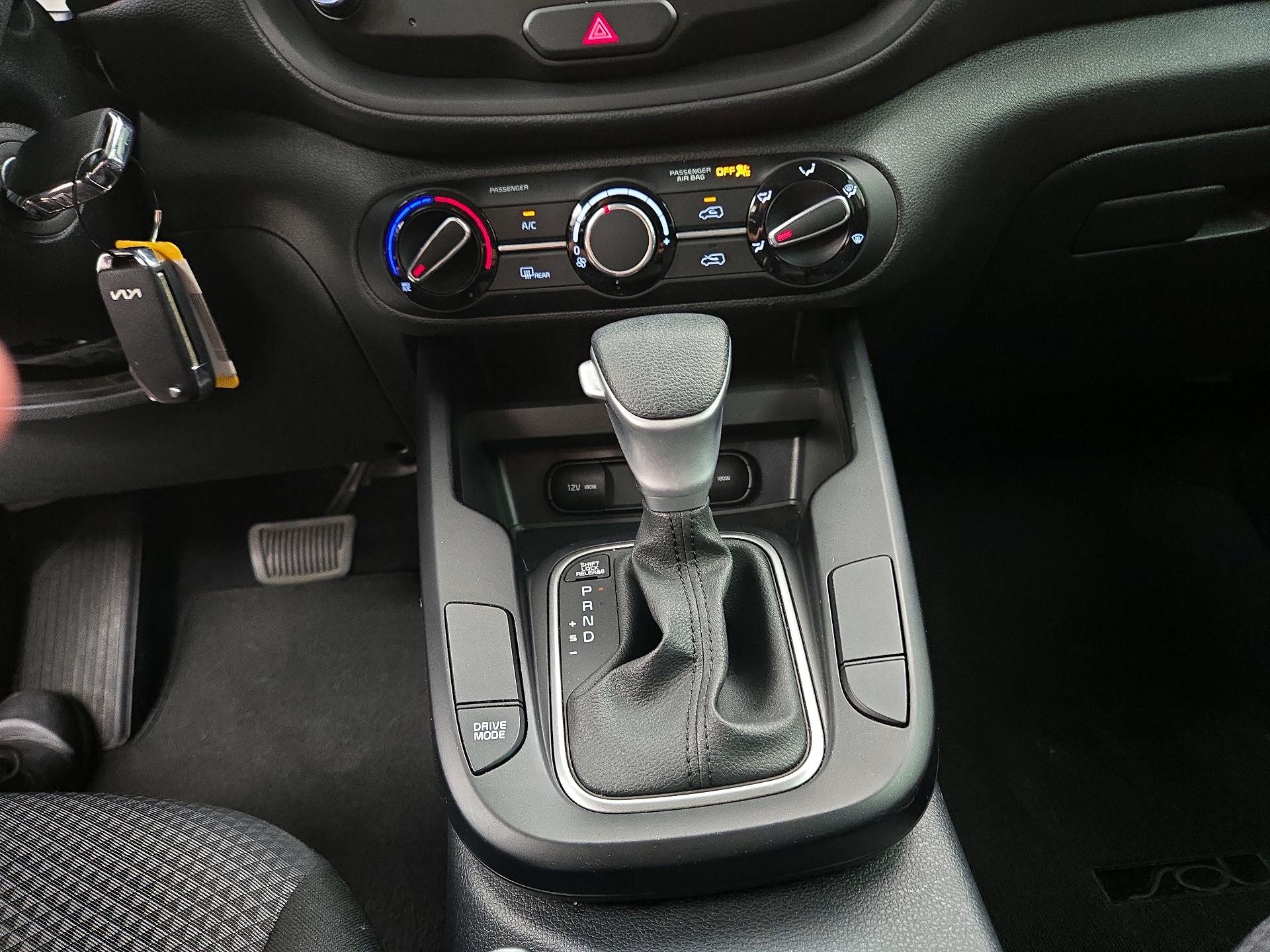 Thumbnail: 2023 Kia Soul - 17