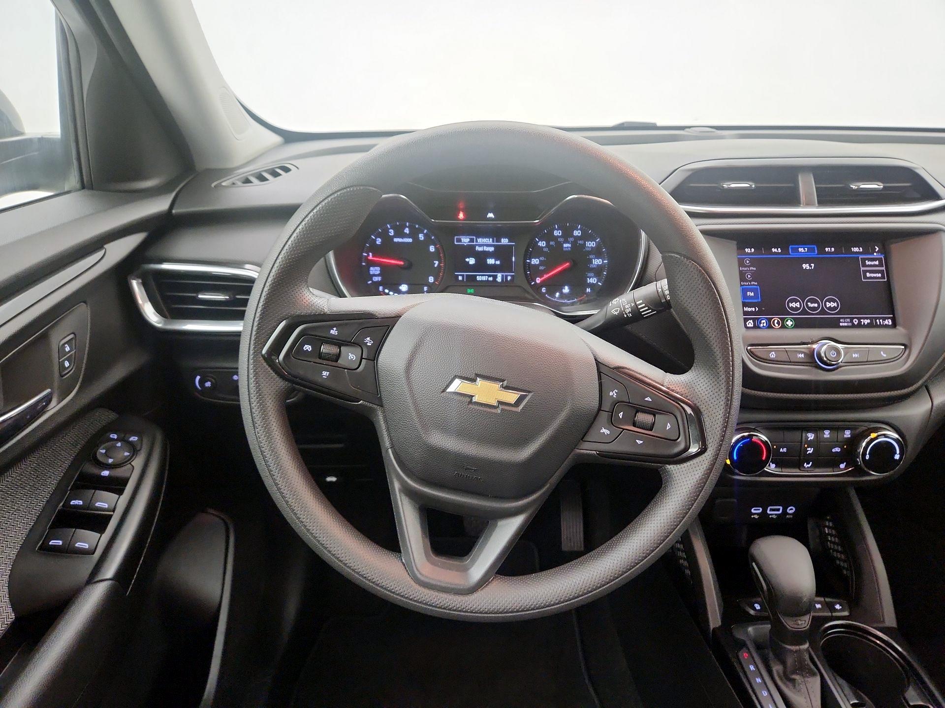 Thumbnail: 2023 Chevrolet TrailBlazer - 10