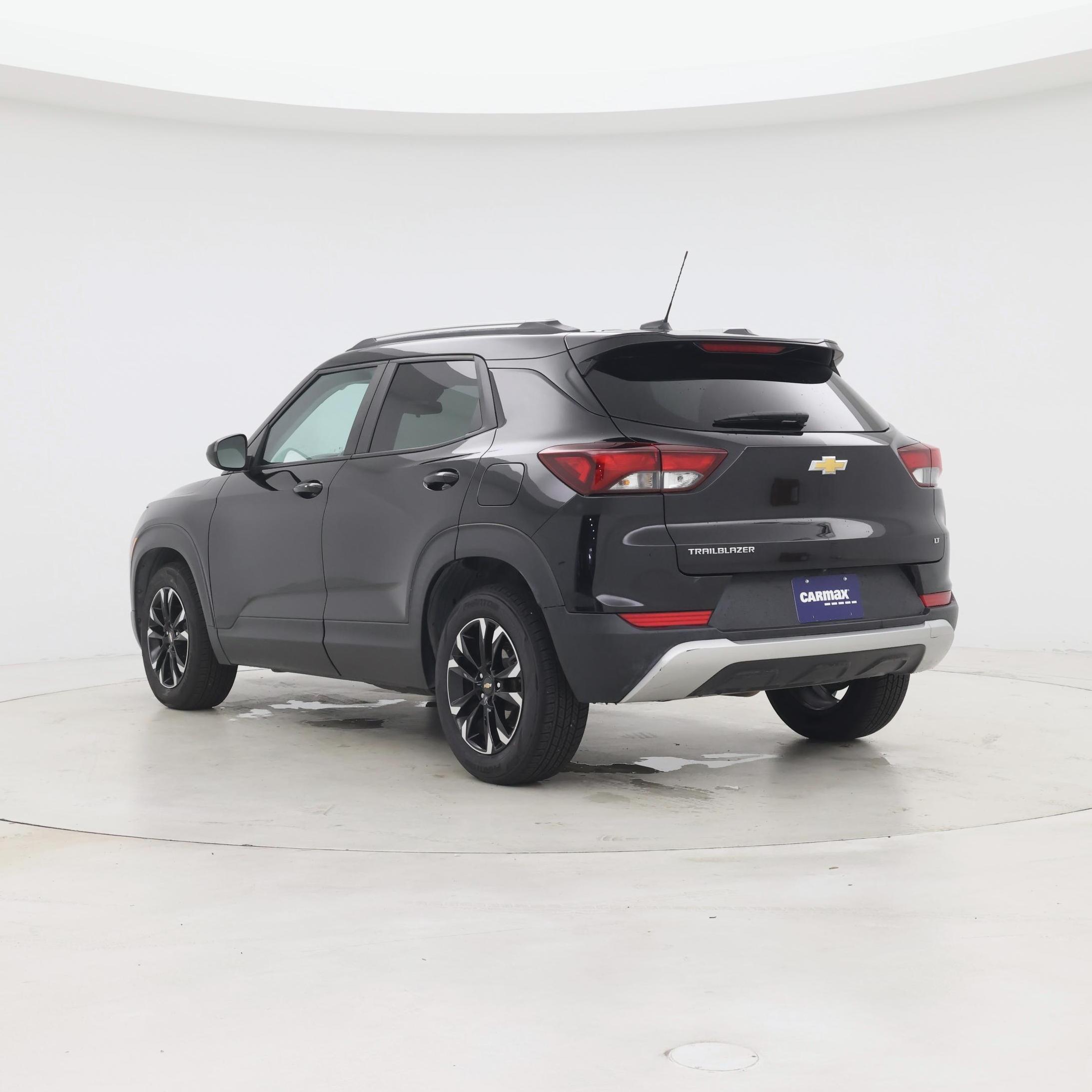 Thumbnail: 2023 Chevrolet TrailBlazer - 2