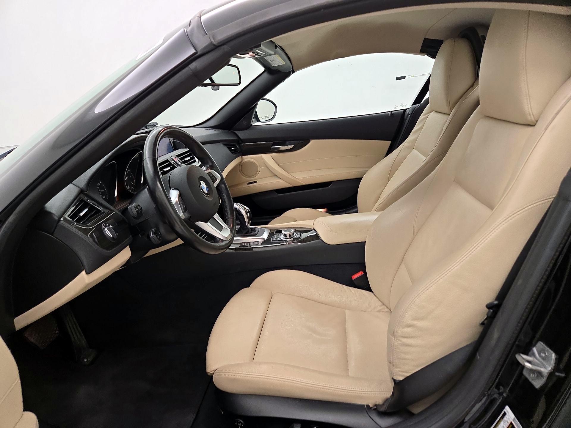 Thumbnail: 2016 BMW Z4 - 11
