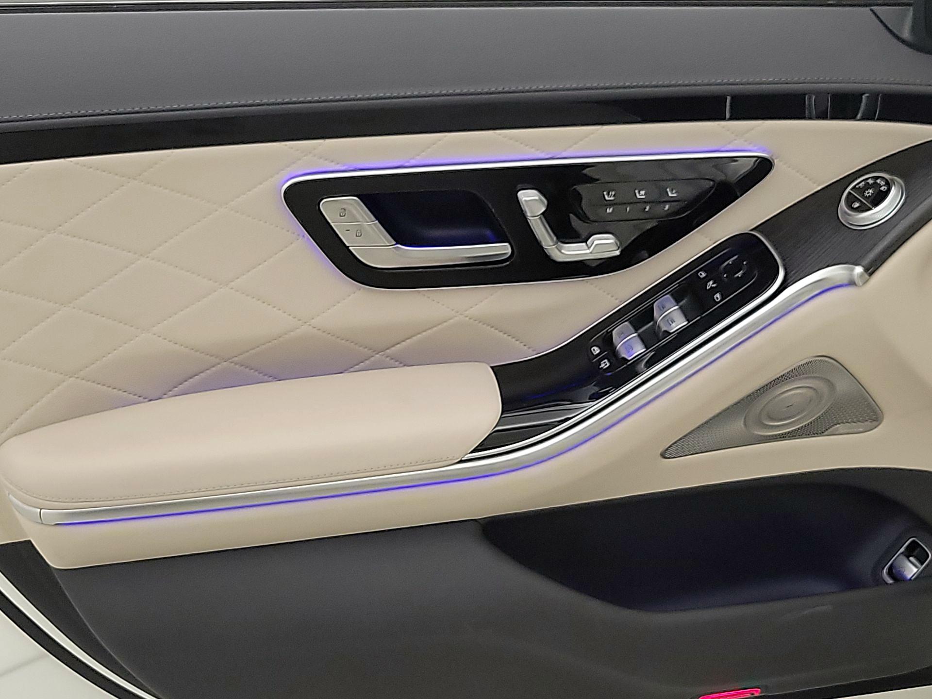 Thumbnail: 2022 Mercedes-Benz S-Class - 12