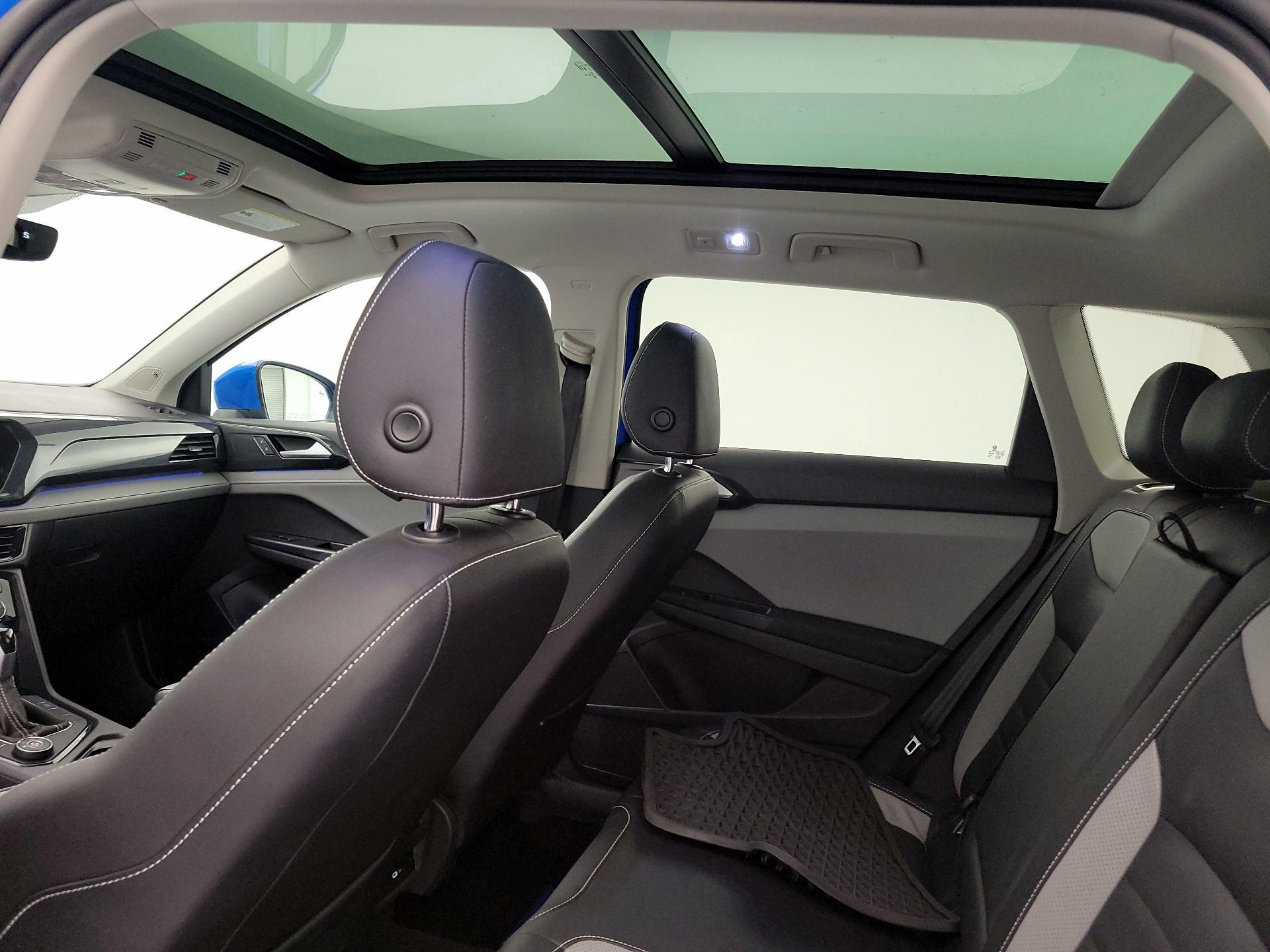 Thumbnail: 2022 Volkswagen Taos - 19