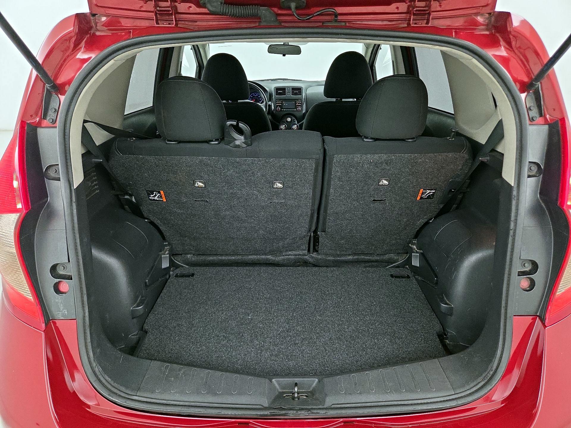 Thumbnail: 2014 Nissan Versa Note - 20