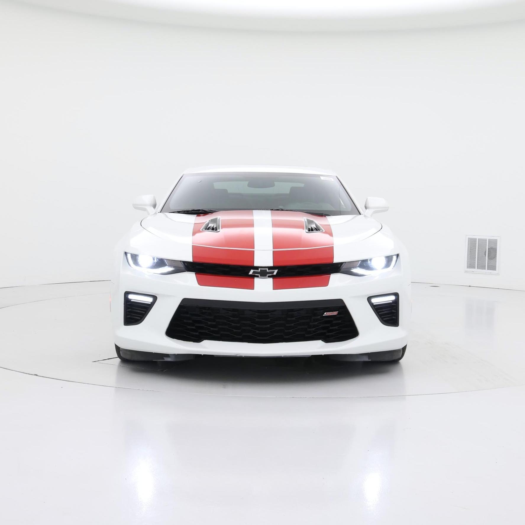 Thumbnail: 2018 Chevrolet Camaro - 5