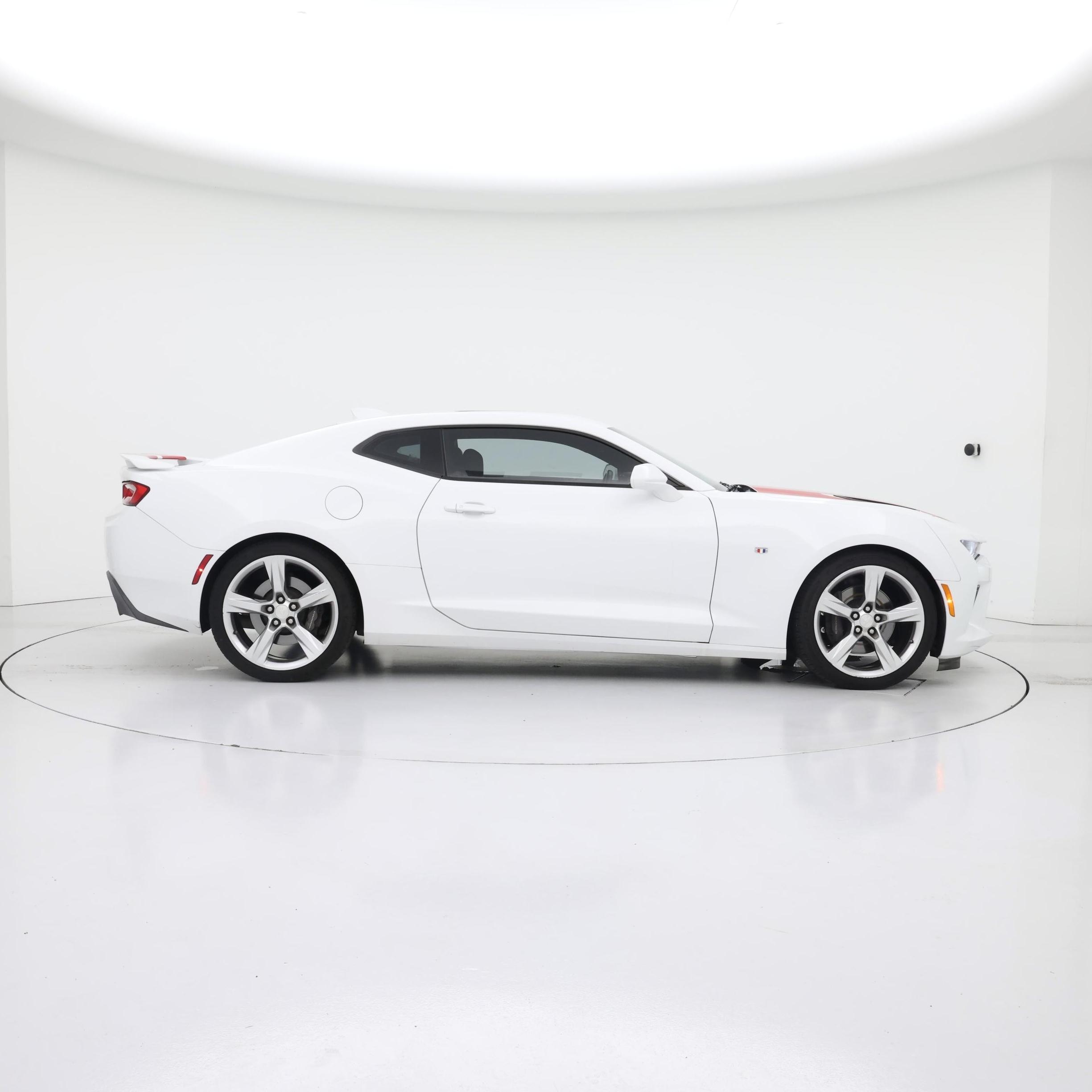 Thumbnail: 2018 Chevrolet Camaro - 7