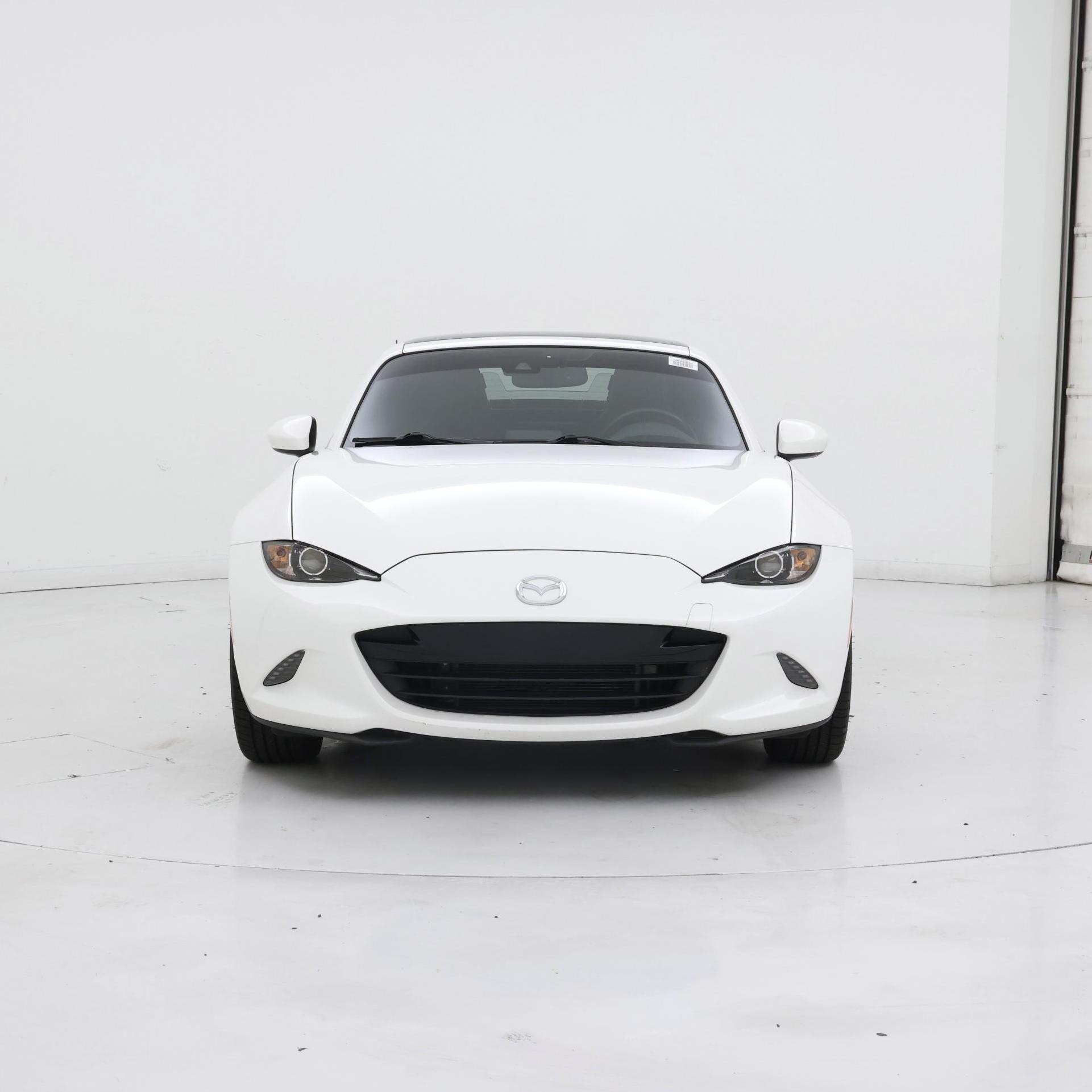 Thumbnail: 2020 Mazda MX-5 Miata - 5