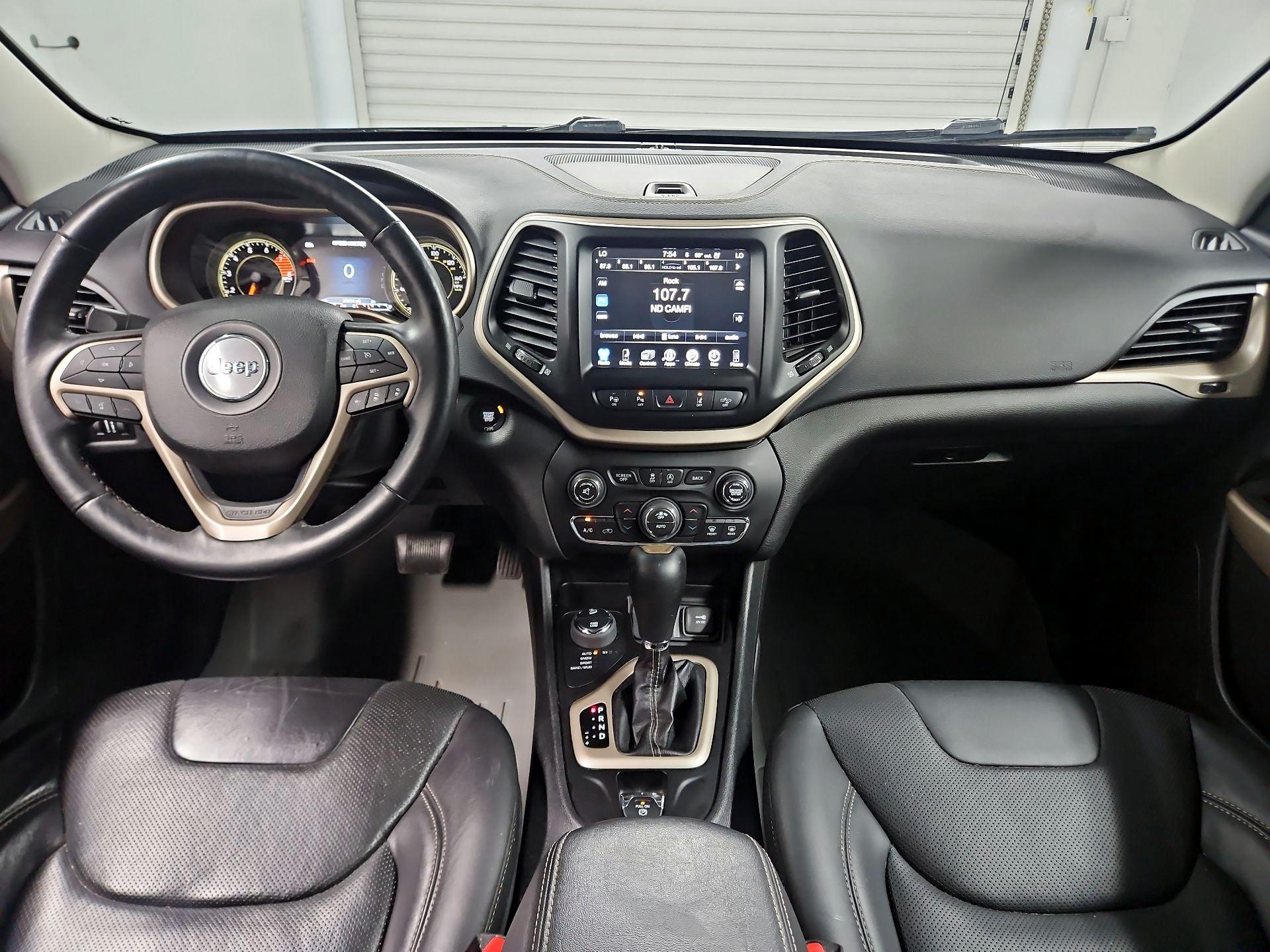 Thumbnail: 2018 Jeep Cherokee - 9