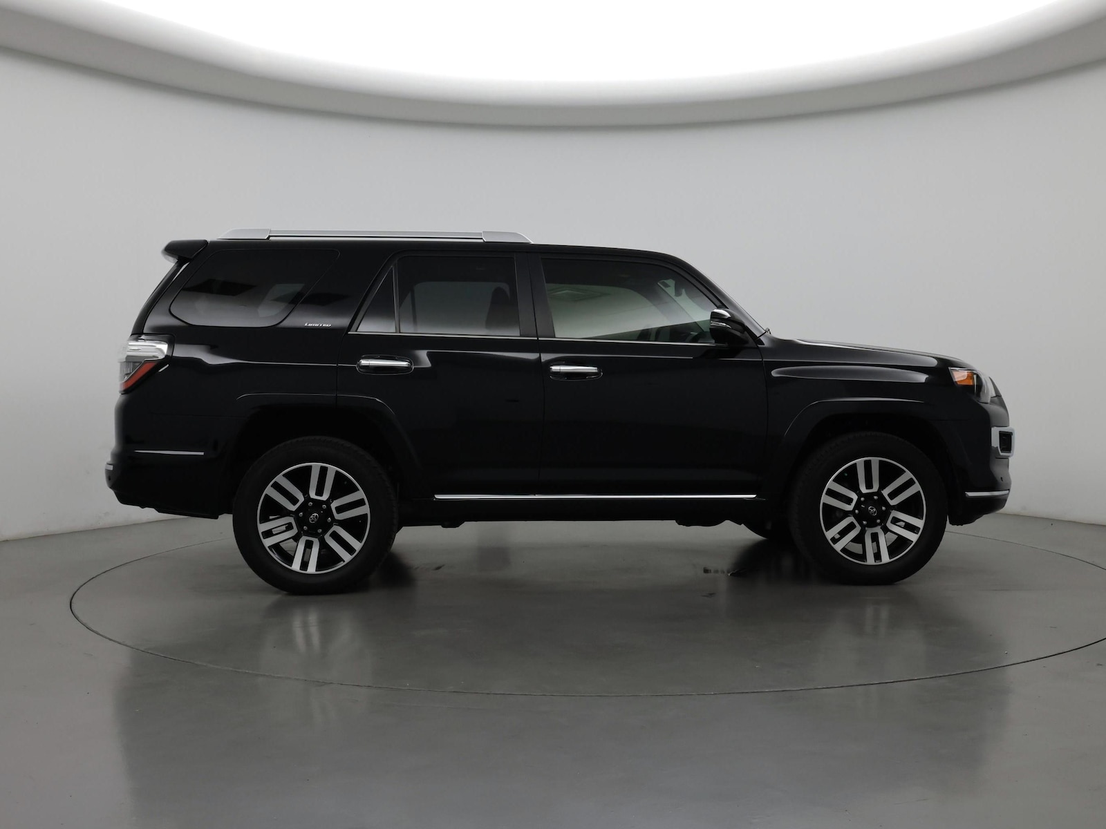 2024 Toyota 4Runner Limited - Photo 8
