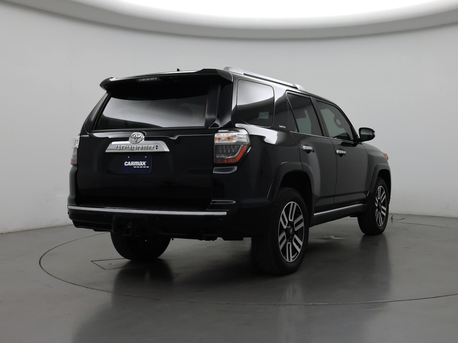 2024 Toyota 4Runner Limited - Photo 9
