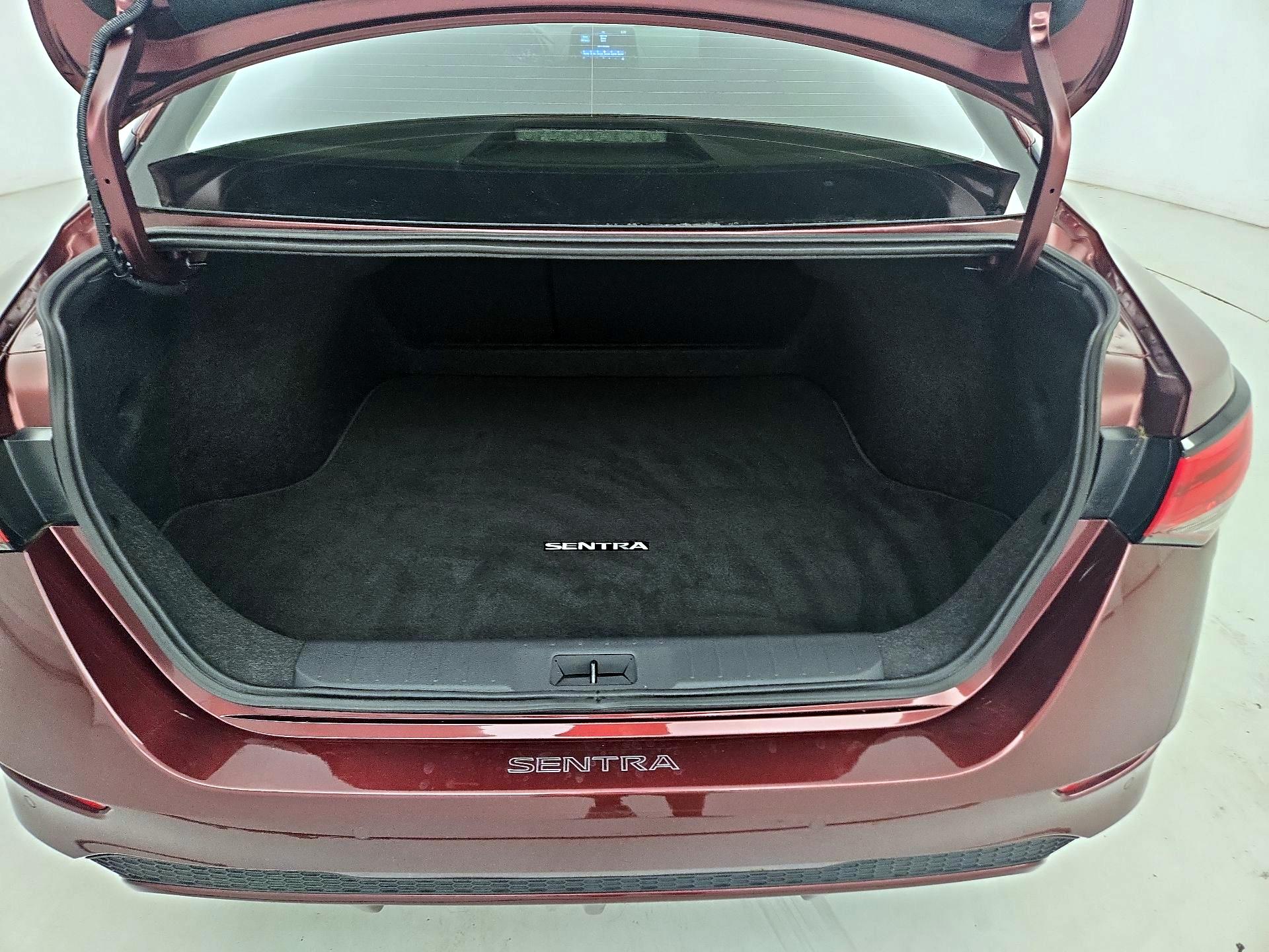 Thumbnail: 2025 Nissan Sentra - 20