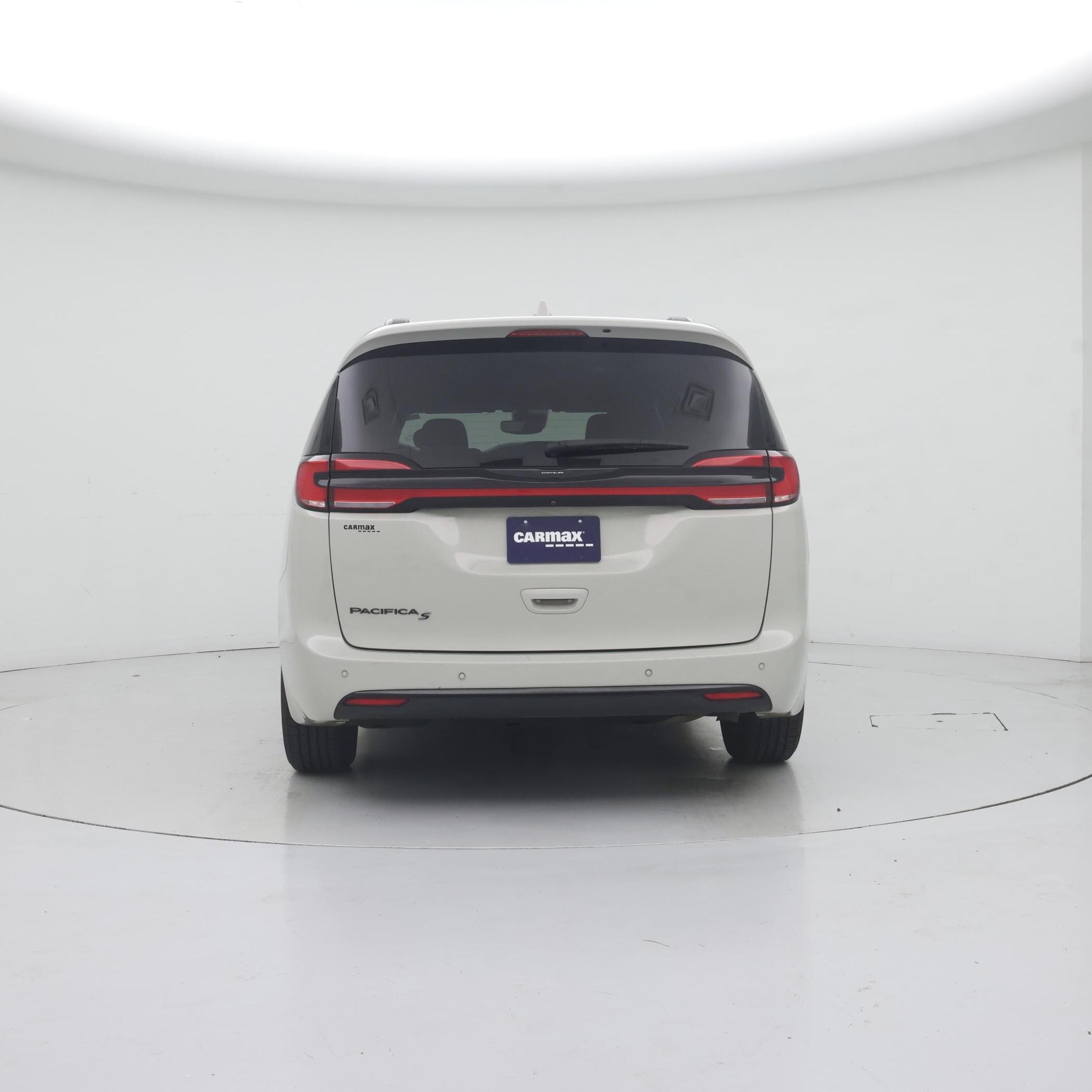 Thumbnail: 2021 Chrysler Pacifica - 6