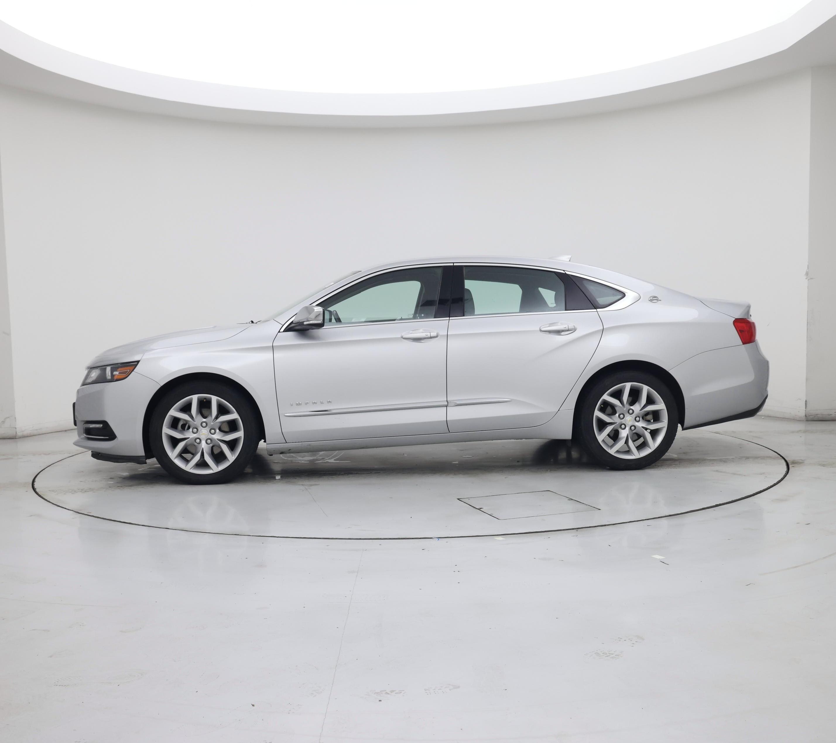 Thumbnail: 2019 Chevrolet Impala - 3