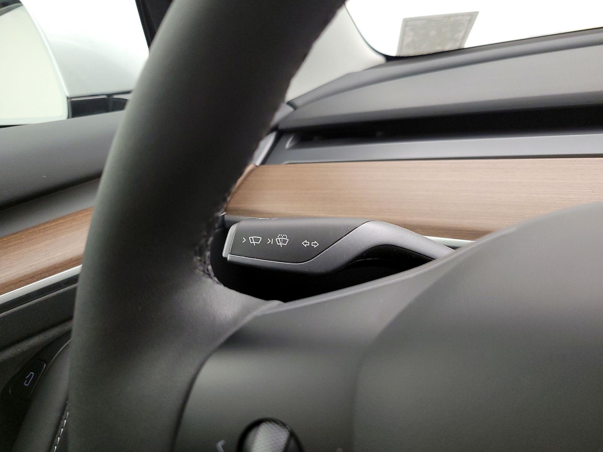 Thumbnail: 2023 Tesla Model 3 - 13