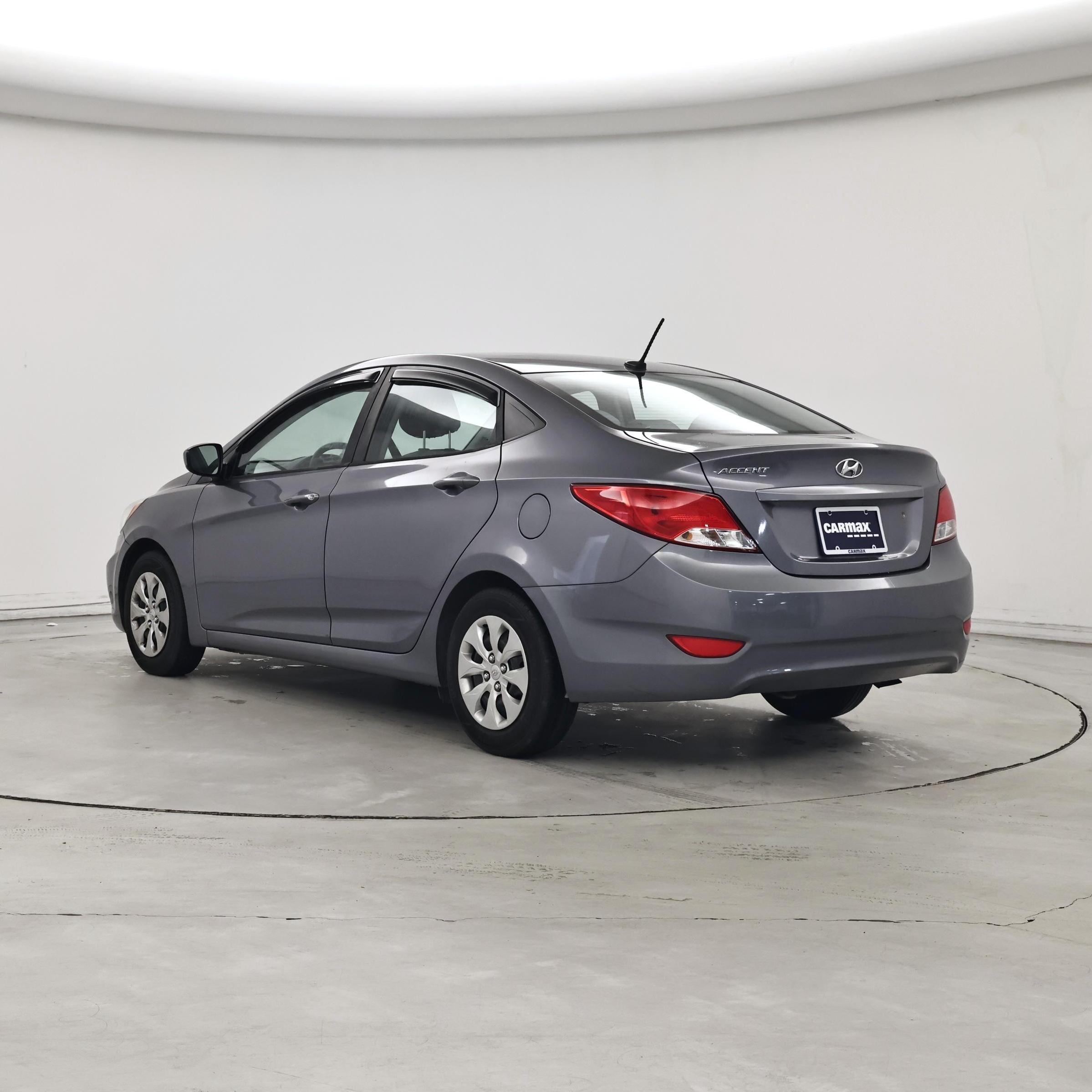 Thumbnail: 2017 Hyundai Accent - 2