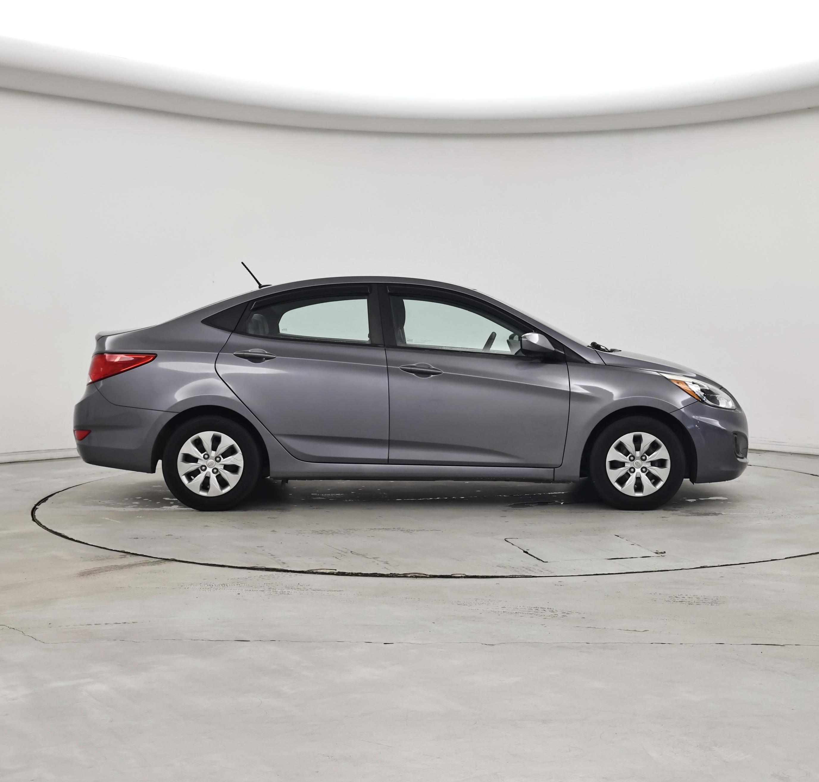 Thumbnail: 2017 Hyundai Accent - 7