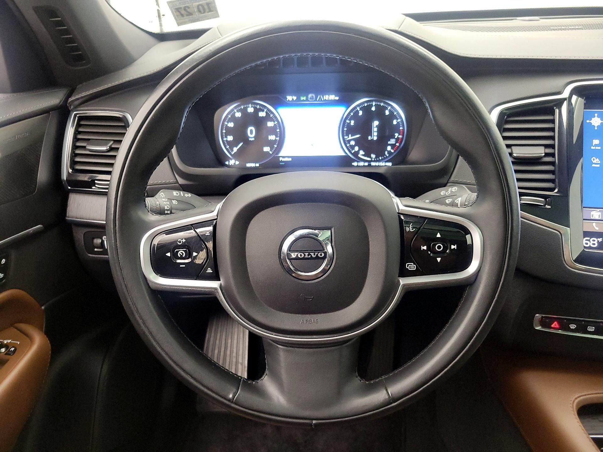Thumbnail: 2022 Volvo XC90 - 10