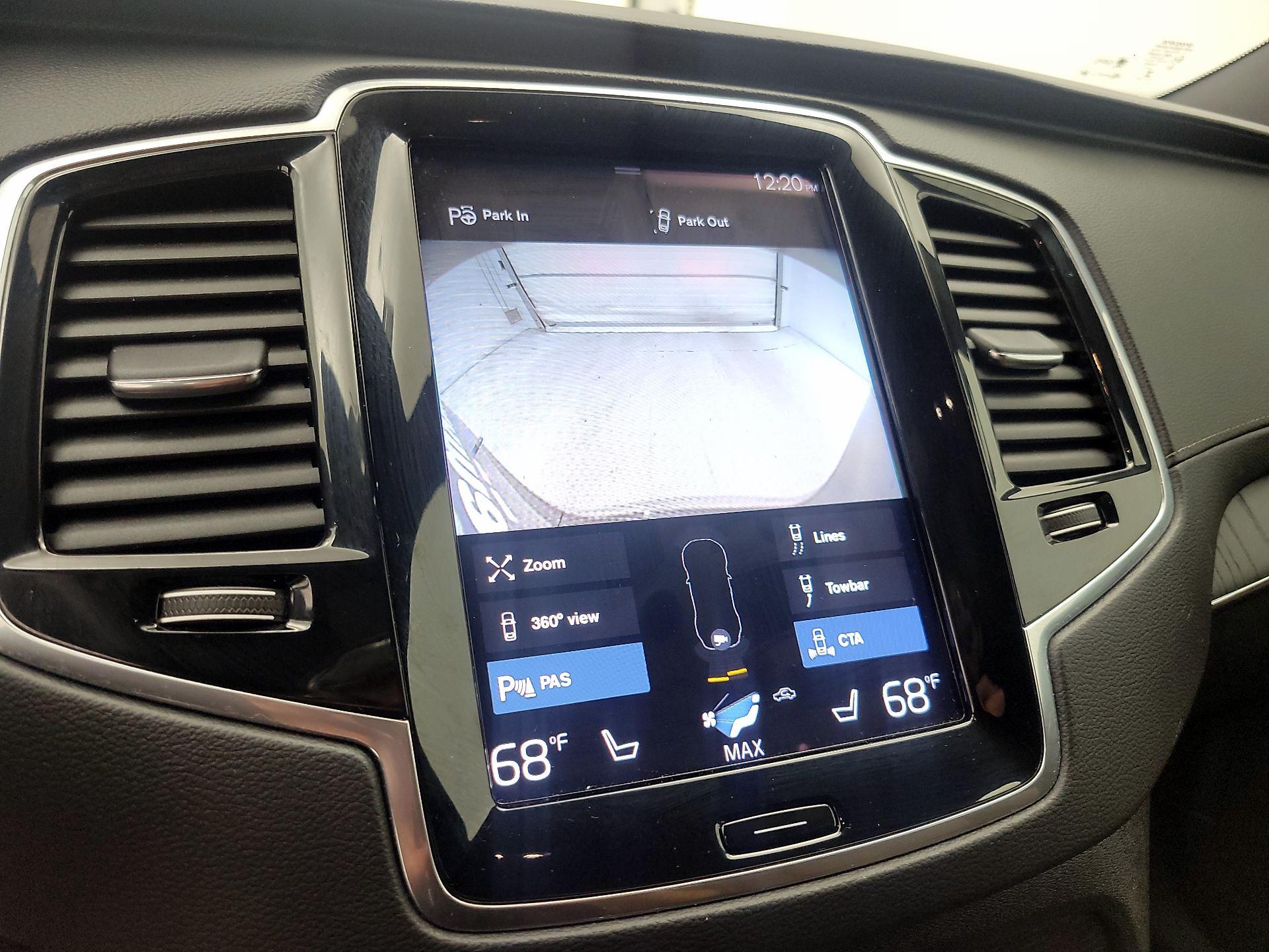 Thumbnail: 2022 Volvo XC90 - 15