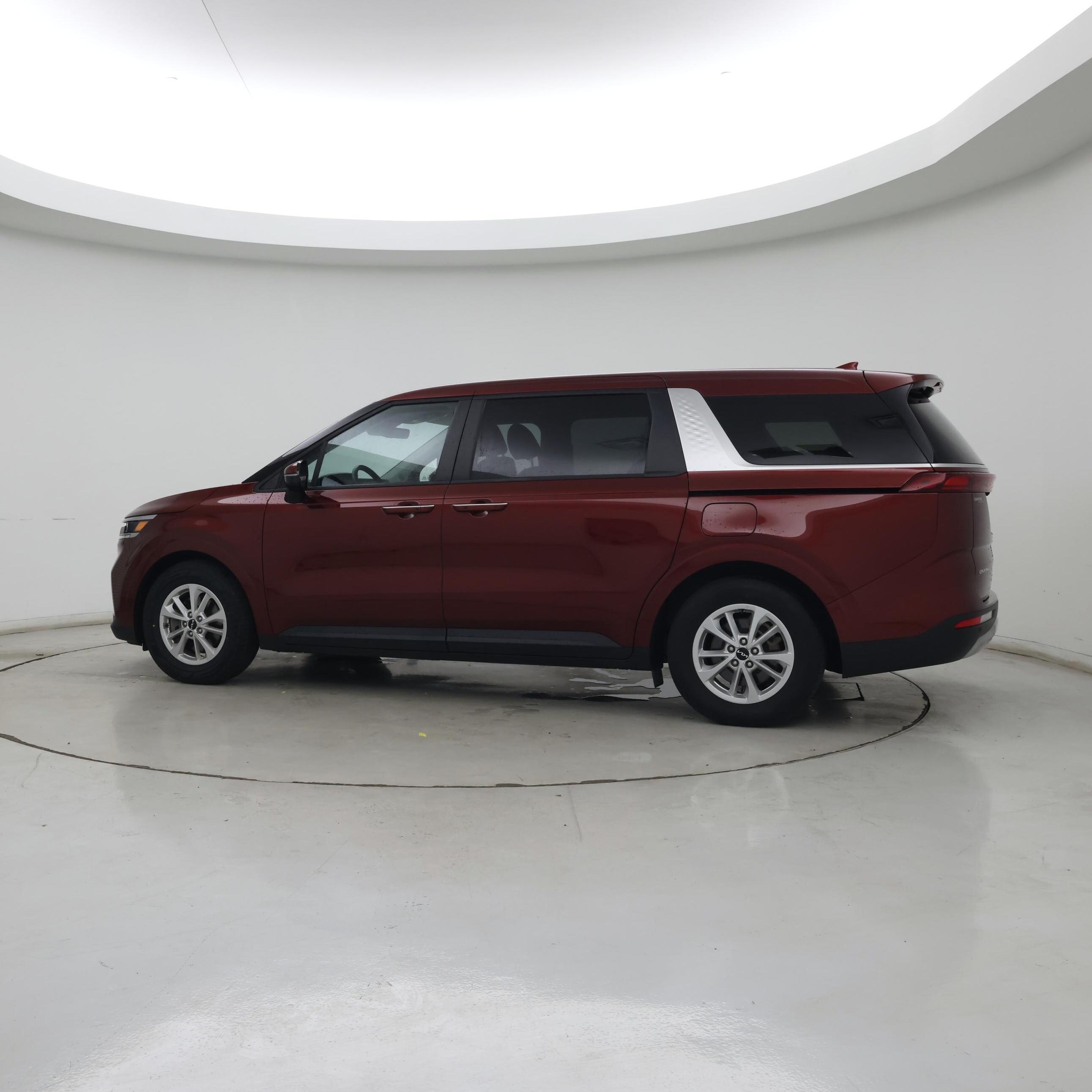 Thumbnail: 2023 Kia Carnival - 3
