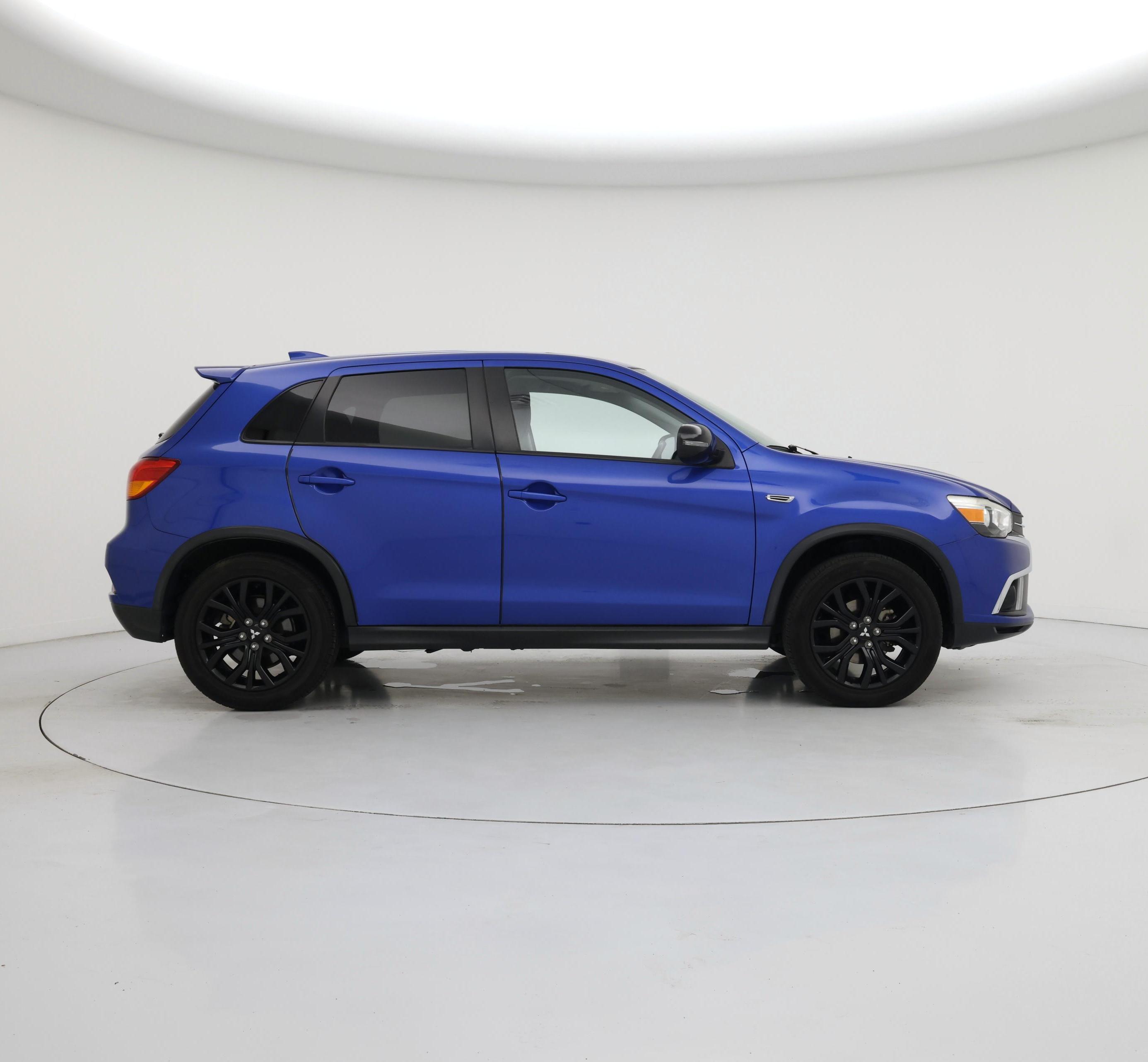 Thumbnail: 2019 Mitsubishi Outlander Sport - 7
