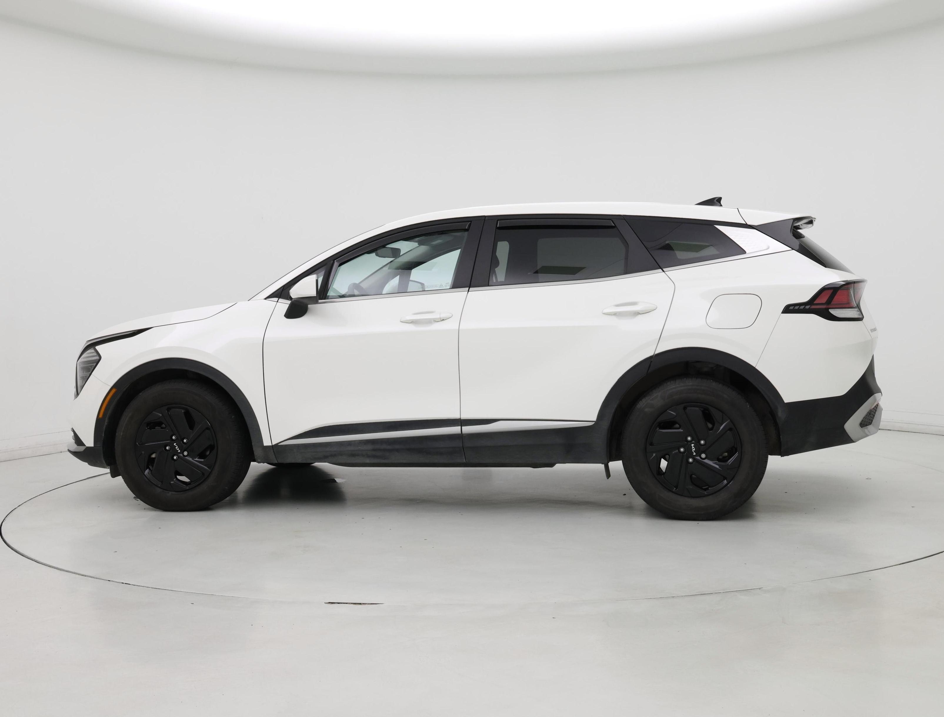 Thumbnail: 2025 Kia Sportage - 3