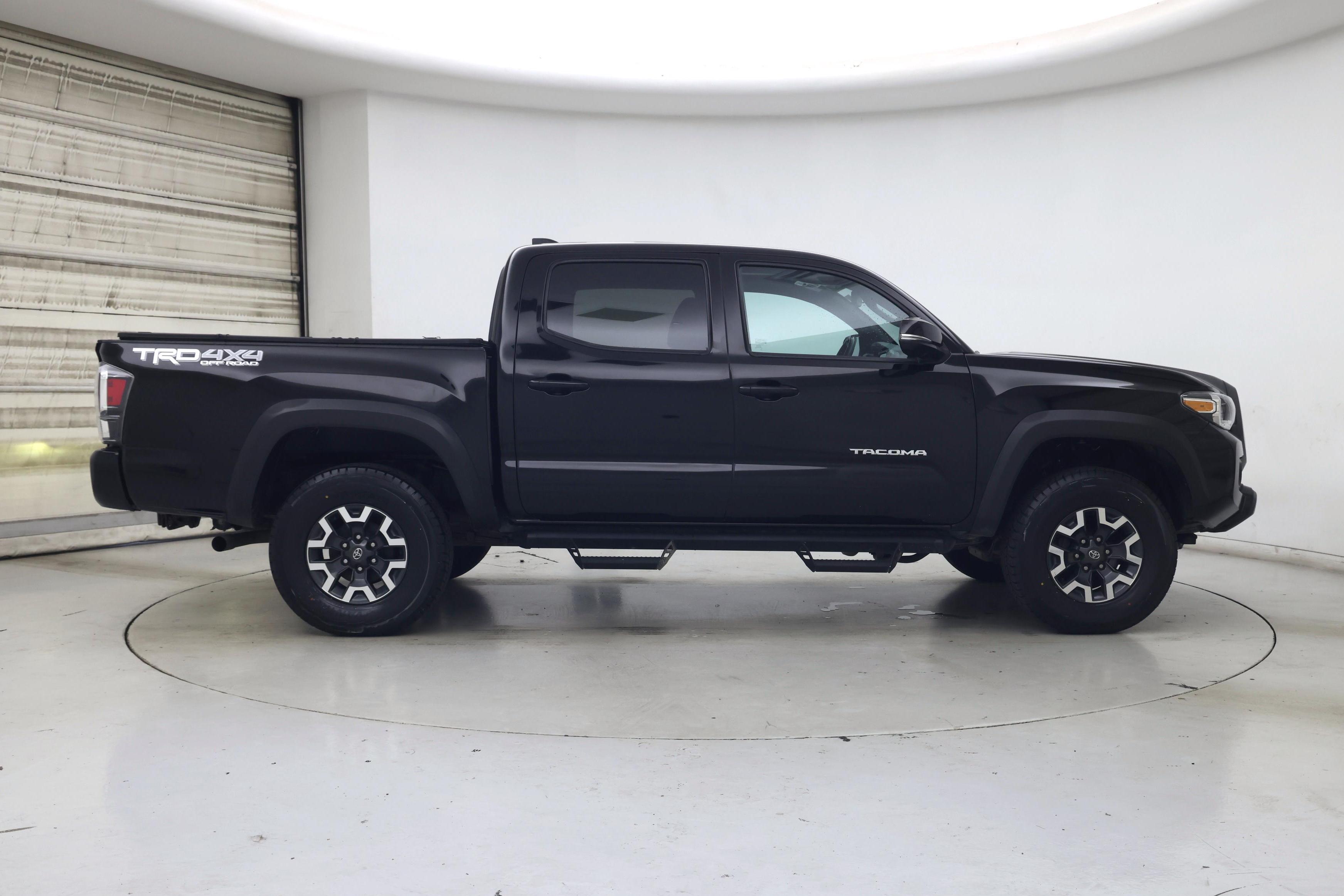 Thumbnail: 2023 Toyota Tacoma - 7