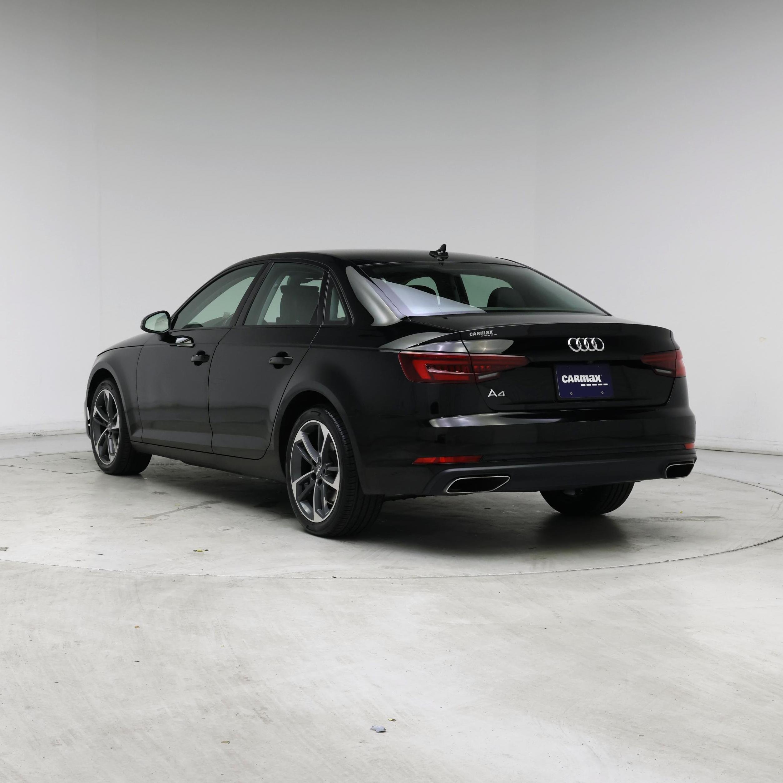 Thumbnail: 2019 Audi A4 - 2