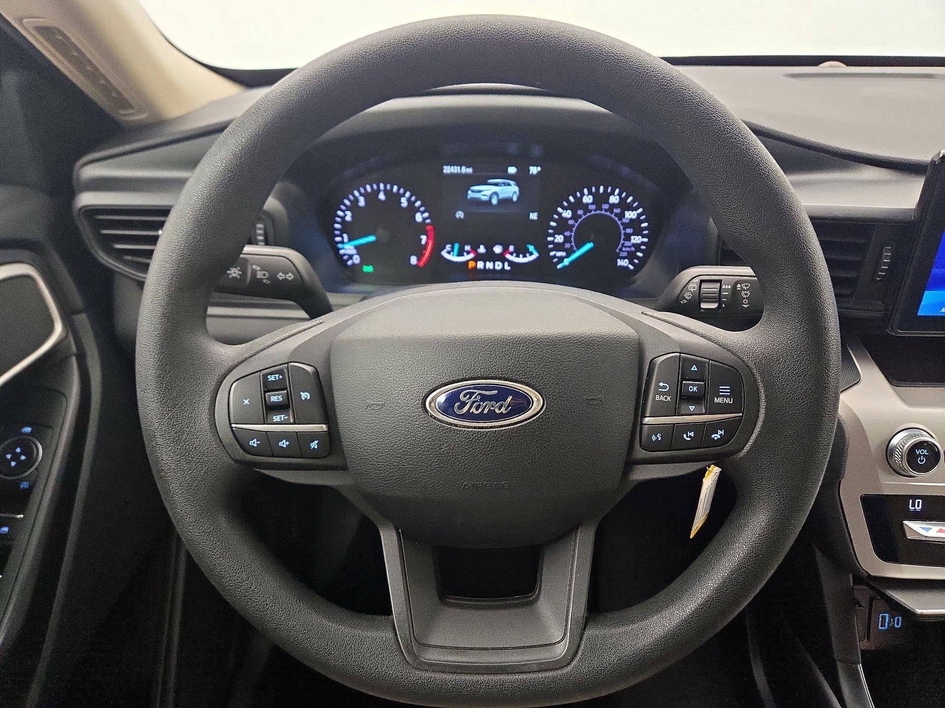 Thumbnail: 2021 Ford Explorer - 10