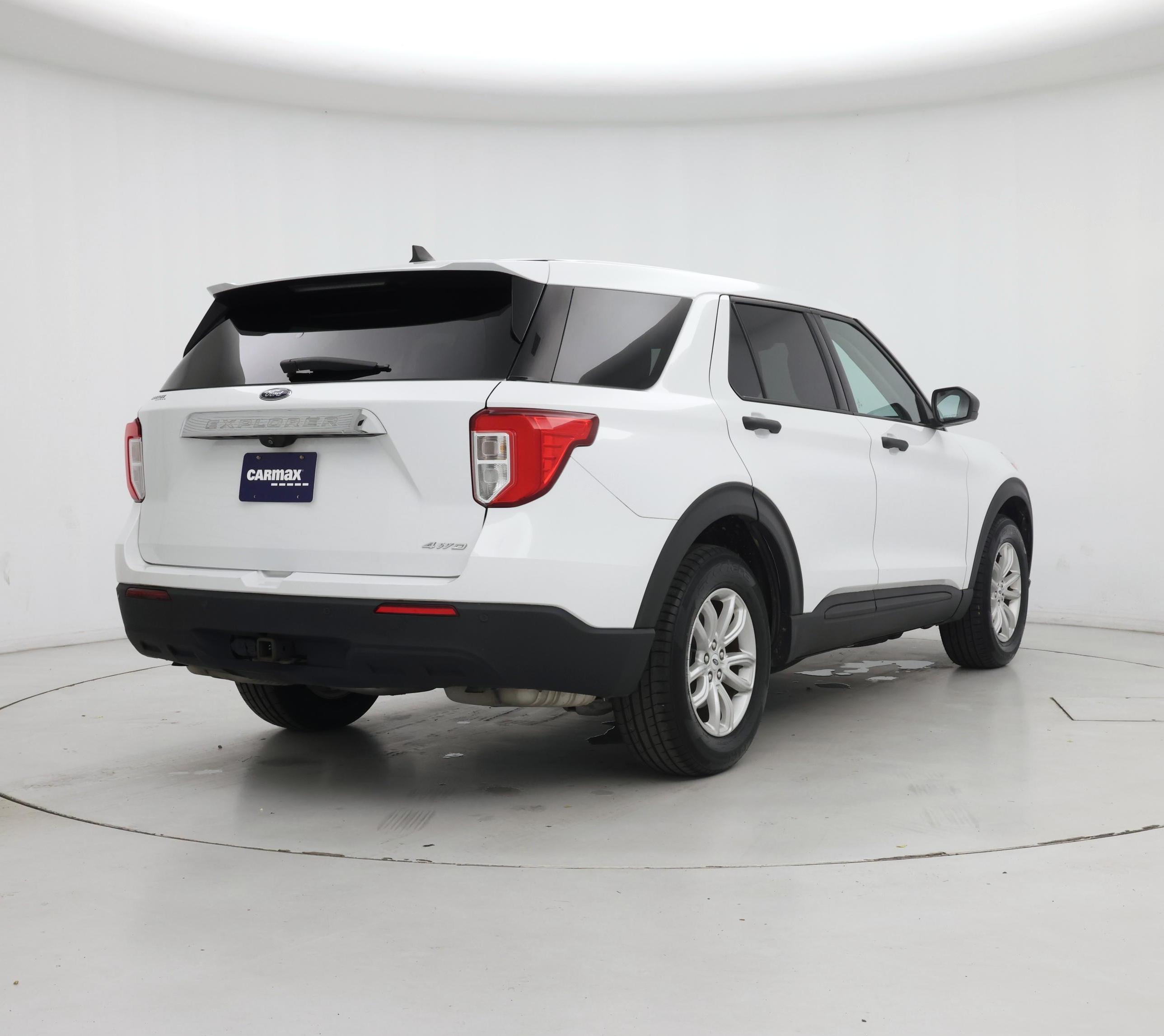 Thumbnail: 2021 Ford Explorer - 8