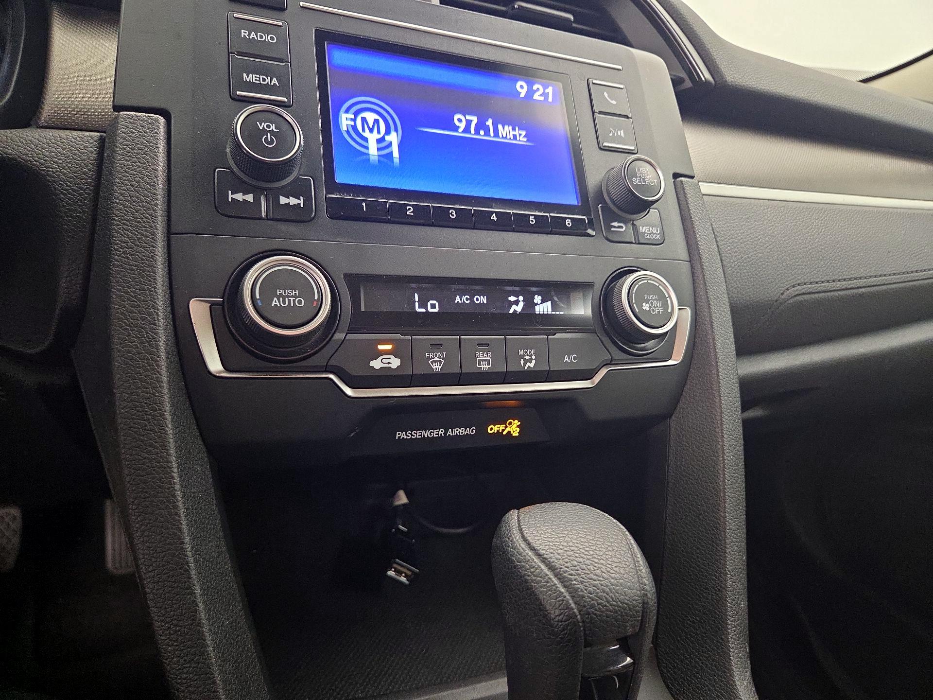 Thumbnail: 2019 Honda Civic - 16