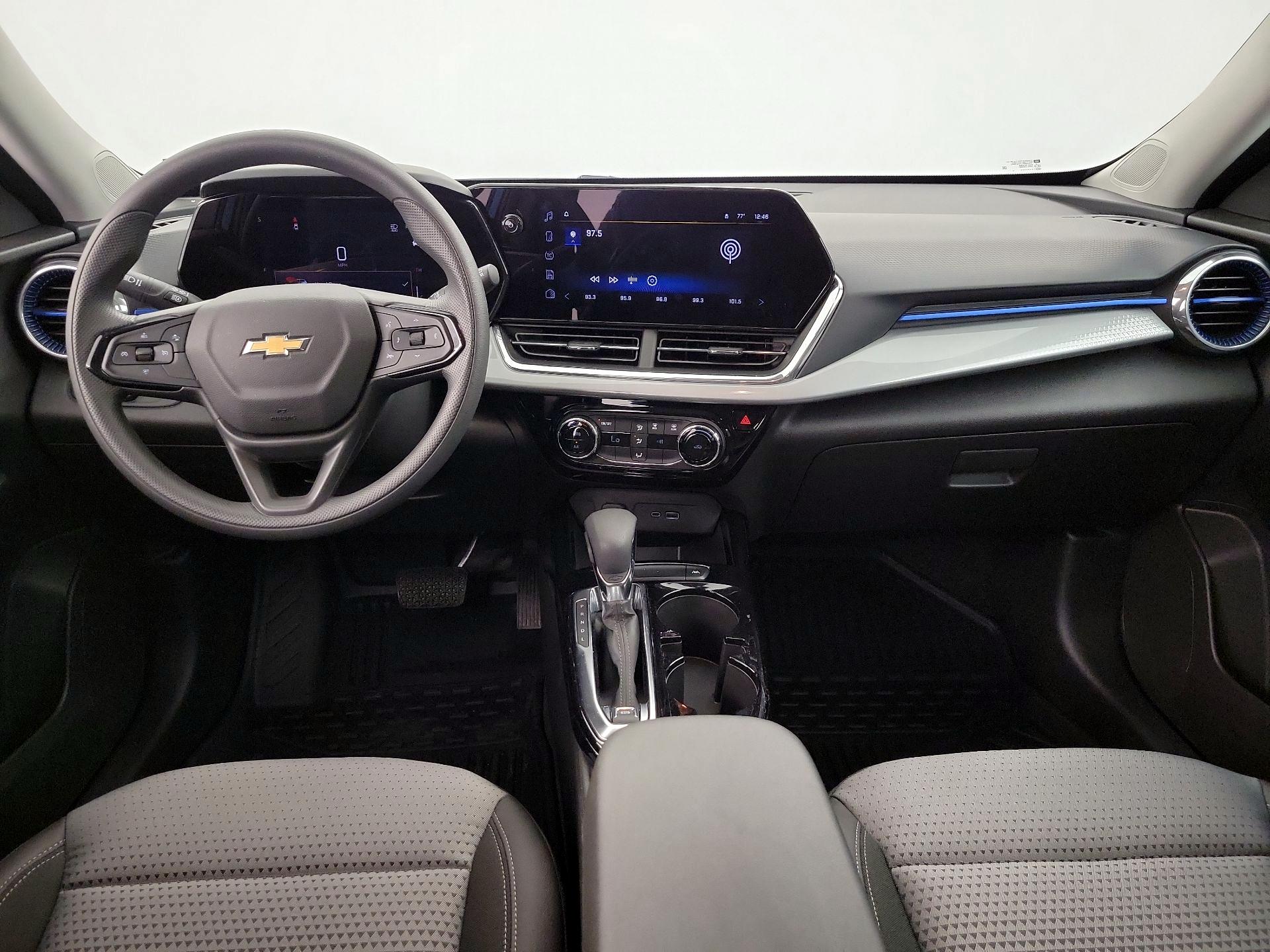 Thumbnail: 2025 Chevrolet Trax - 9