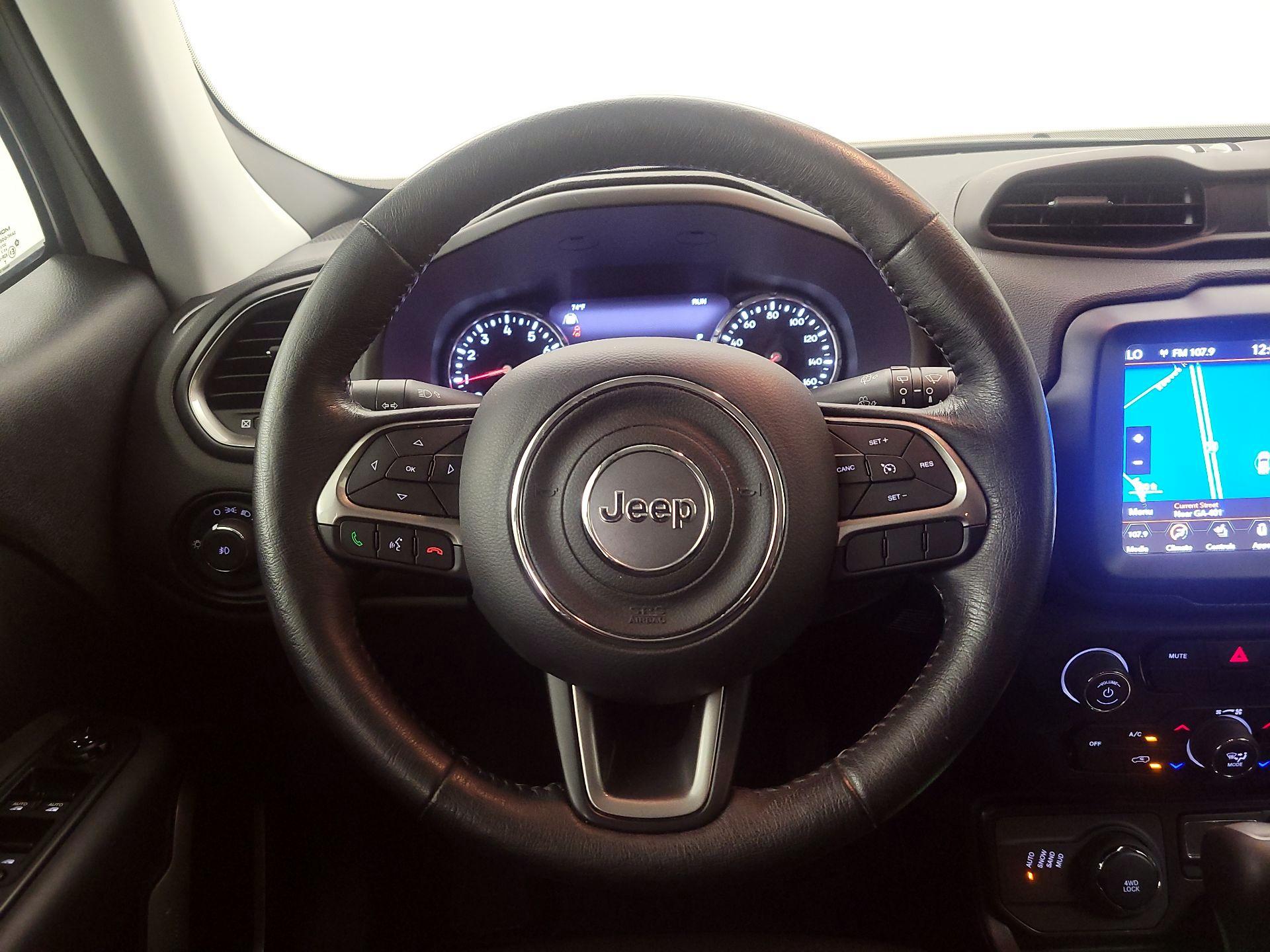 Thumbnail: 2022 Jeep Renegade - 10