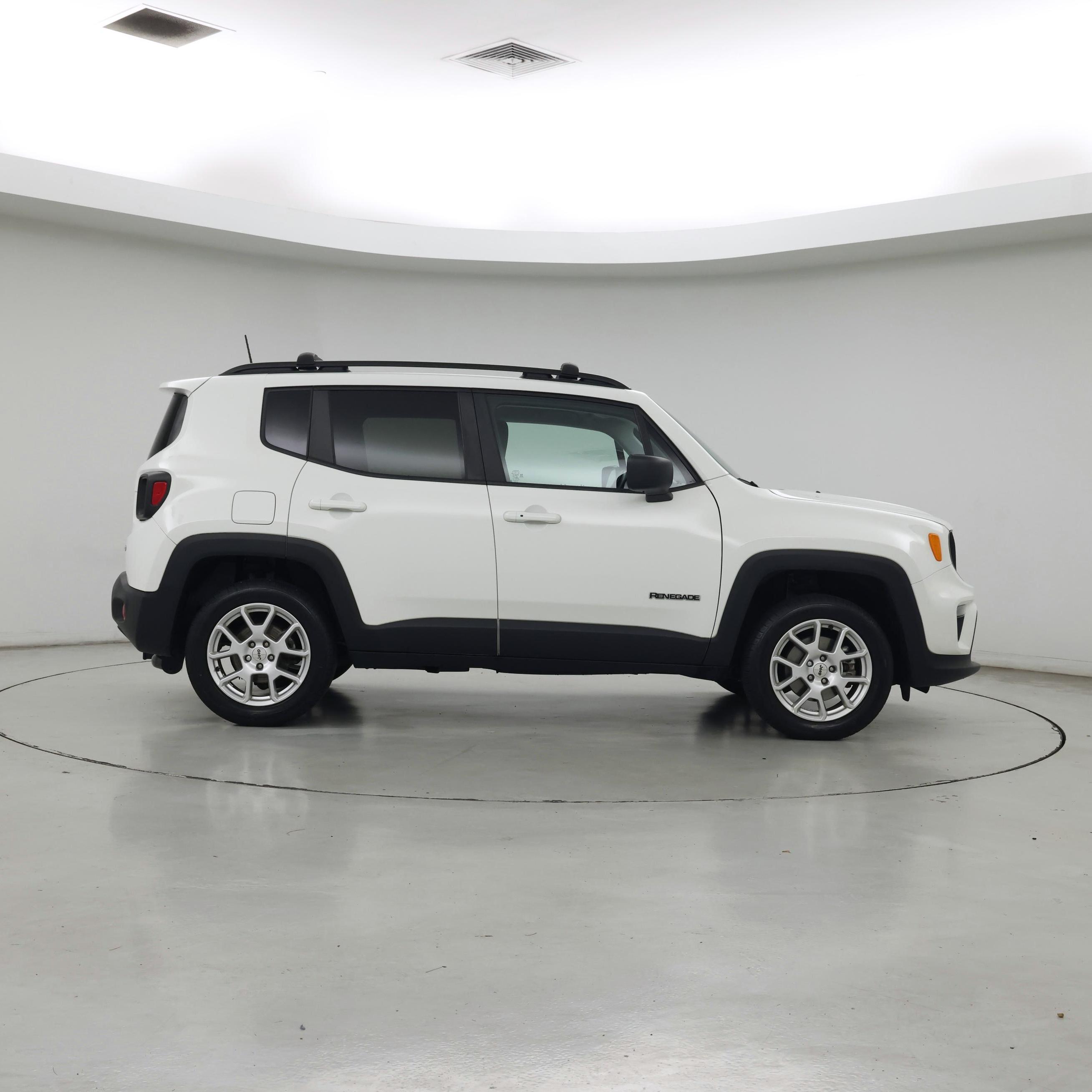 Thumbnail: 2022 Jeep Renegade - 7
