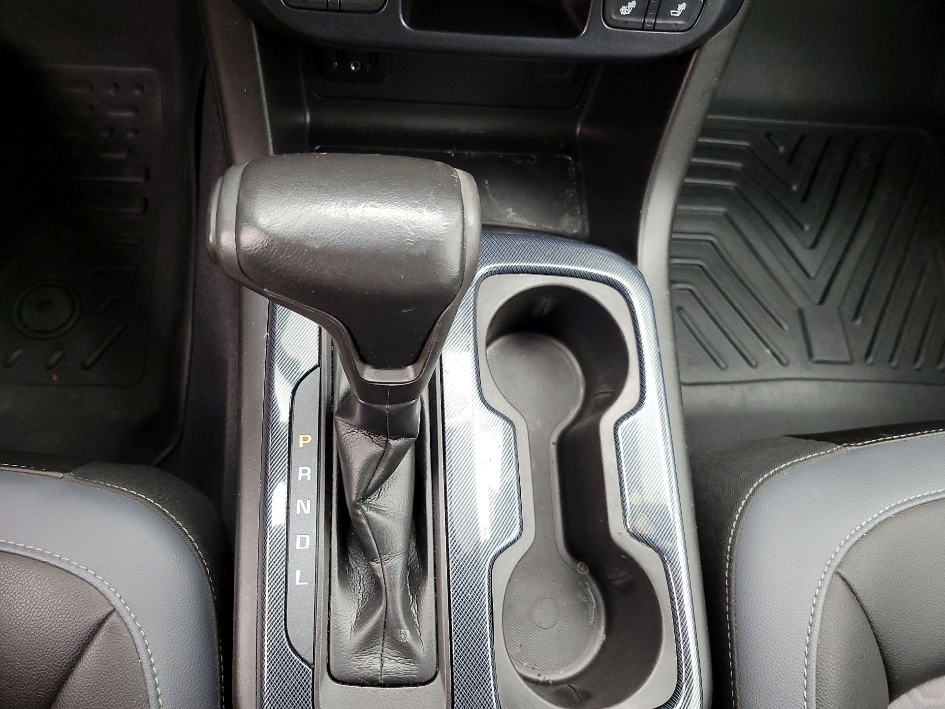 Thumbnail: 2019 Chevrolet Colorado - 17