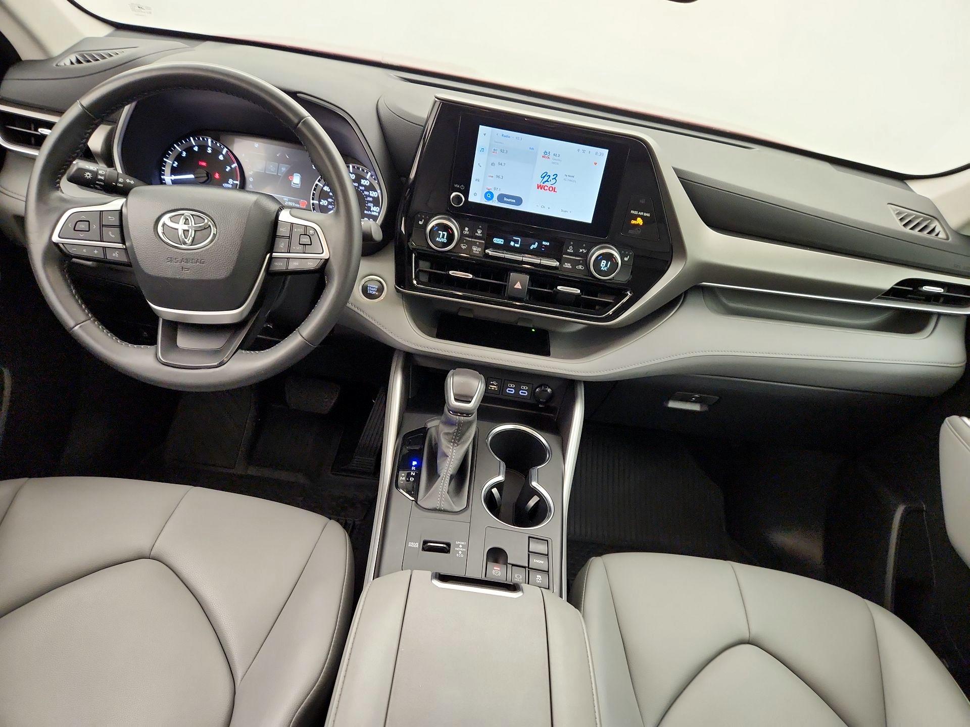 Thumbnail: 2024 Toyota Highlander - 9