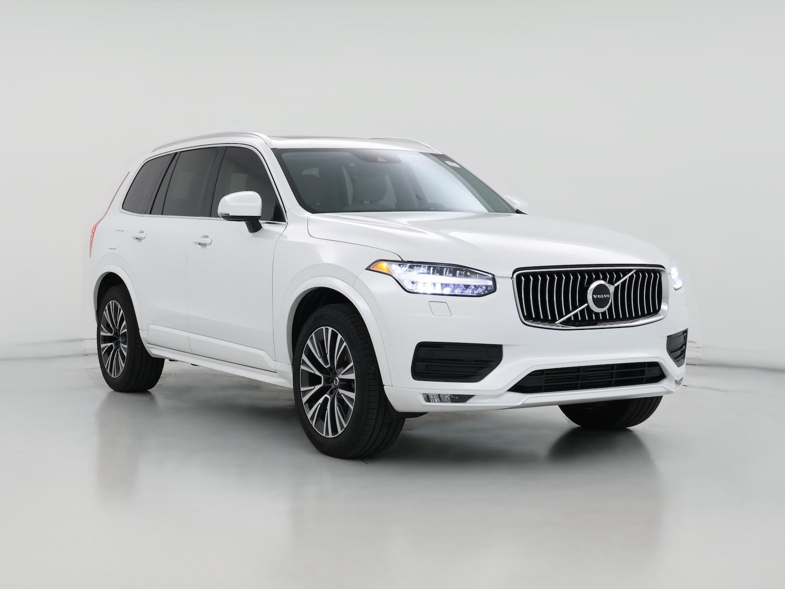 2021 Volvo XC90 Momentum