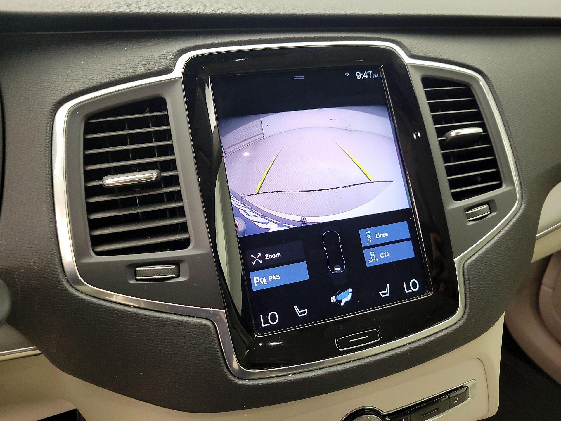 Thumbnail: 2021 Volvo XC90 - 15