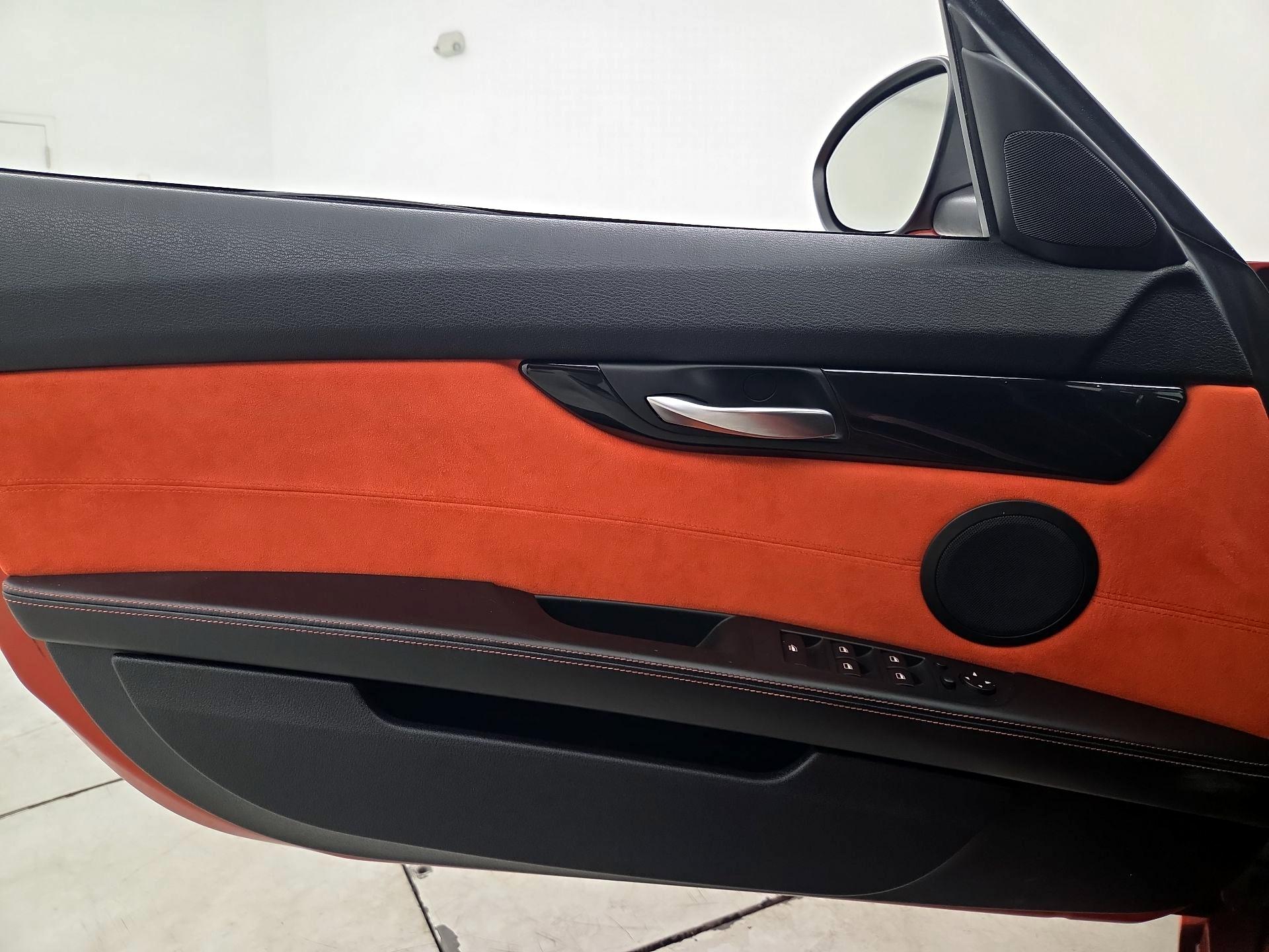 Thumbnail: 2016 BMW Z4 - 12