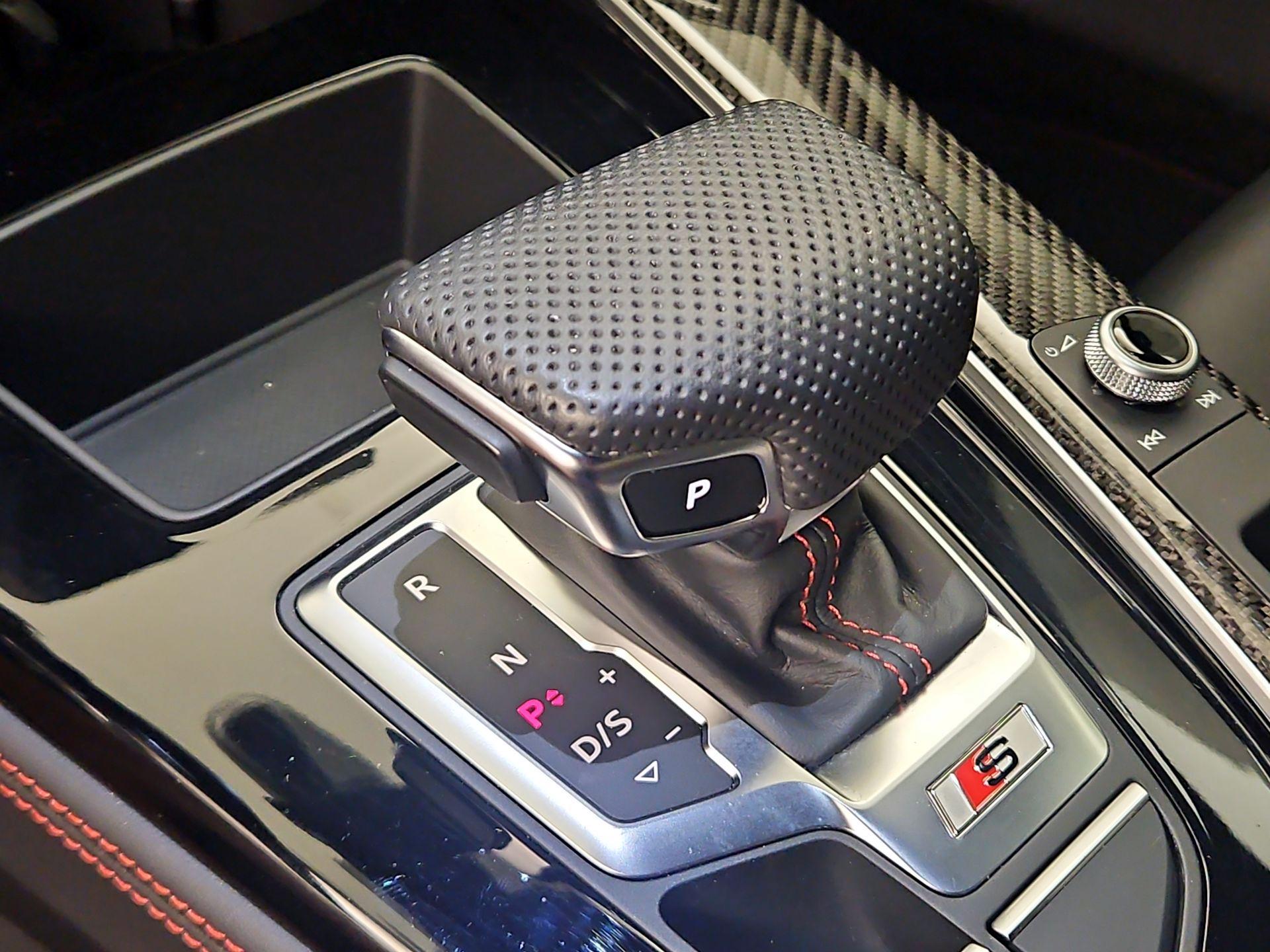 Thumbnail: 2024 Audi S5 - 17