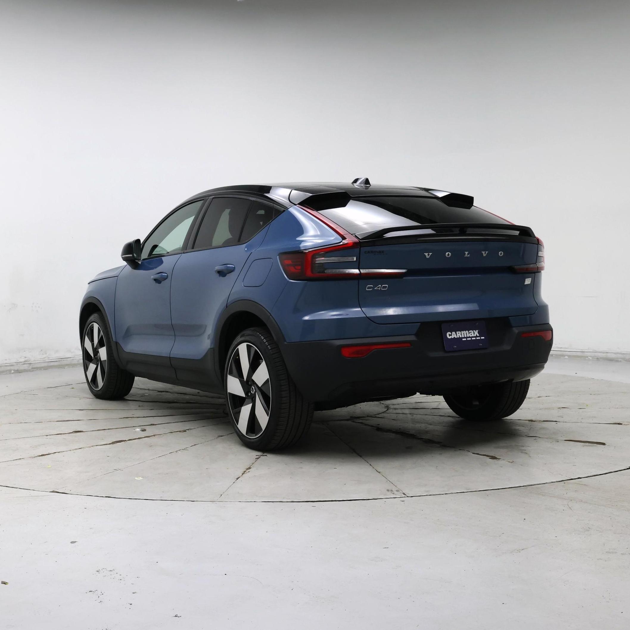 Thumbnail: 2022 Volvo C40 - 2