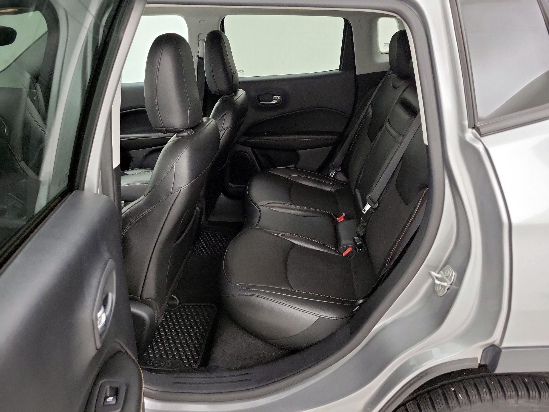 Thumbnail: 2020 Jeep Compass - 19