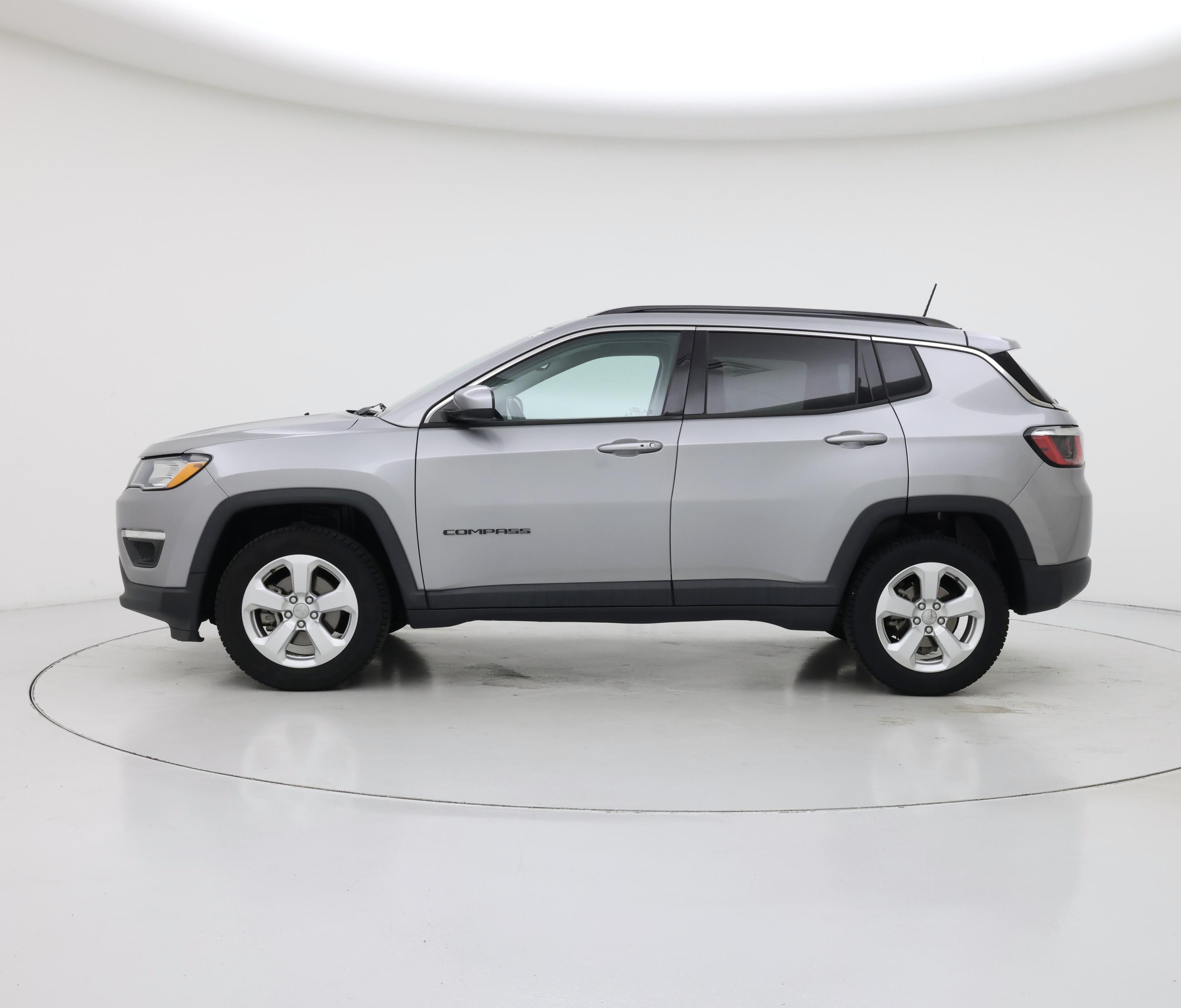 Thumbnail: 2020 Jeep Compass - 3