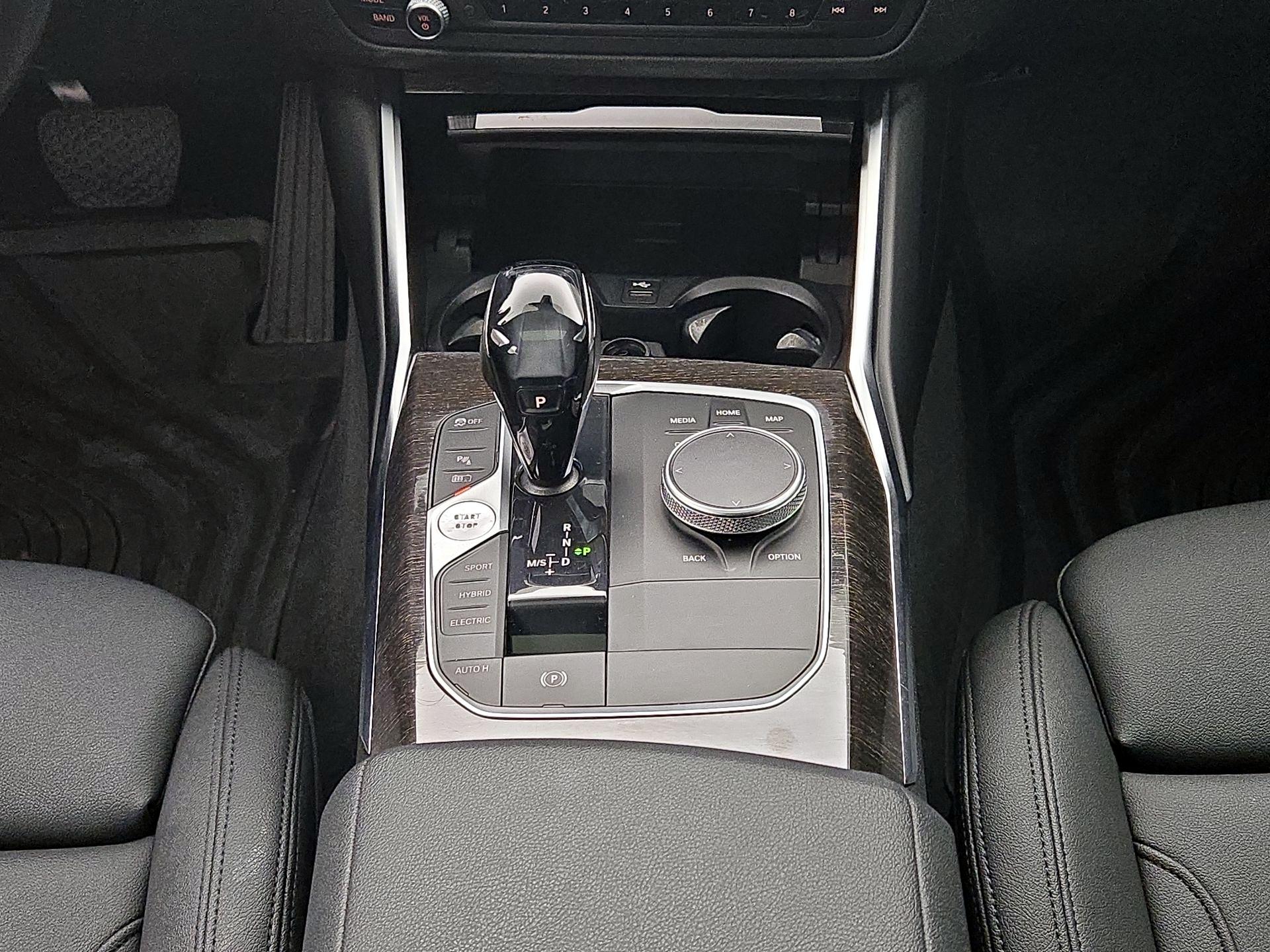 Thumbnail: 2021 BMW 3 Series - 18