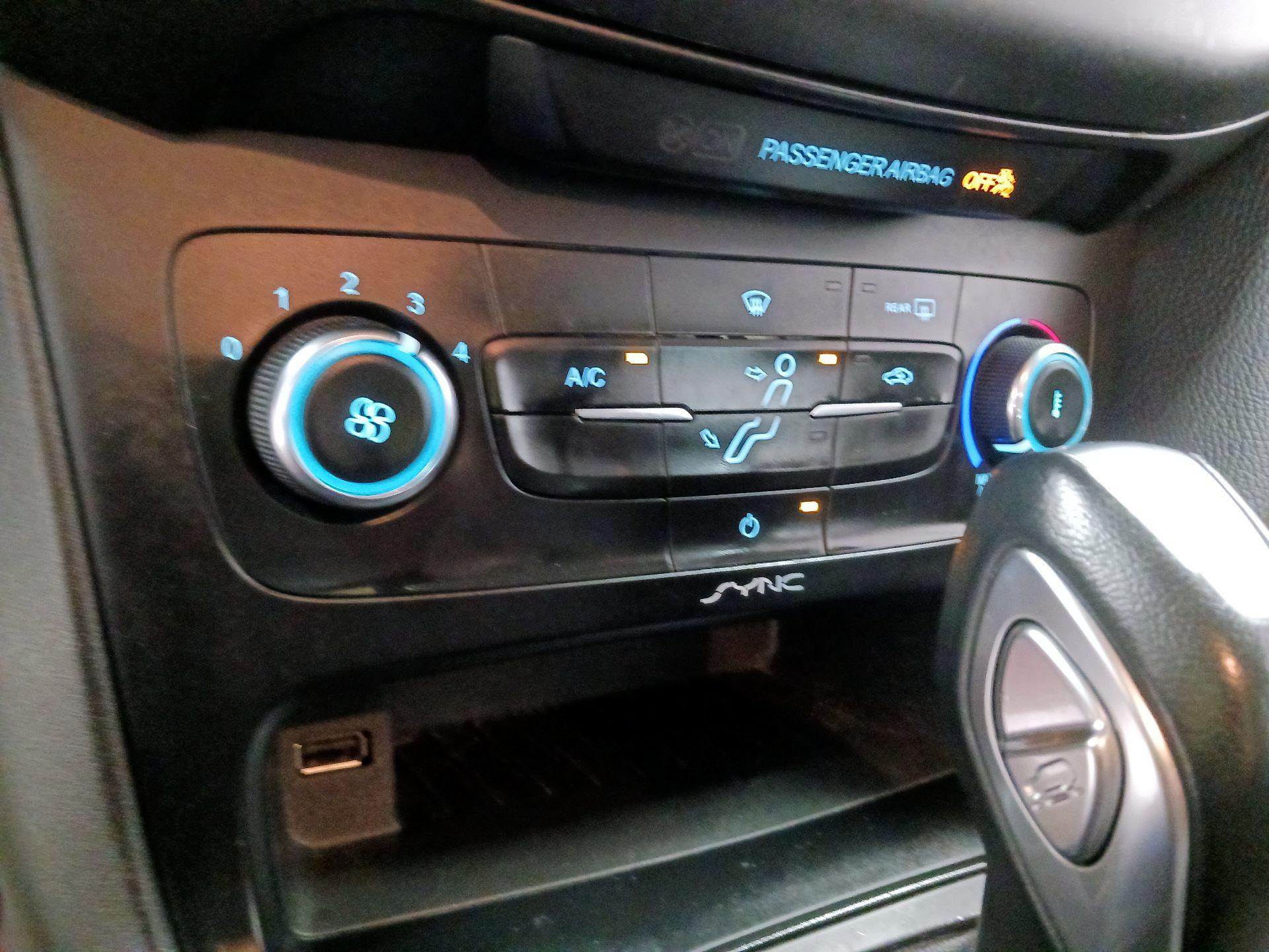 Thumbnail: 2016 Ford Focus - 13